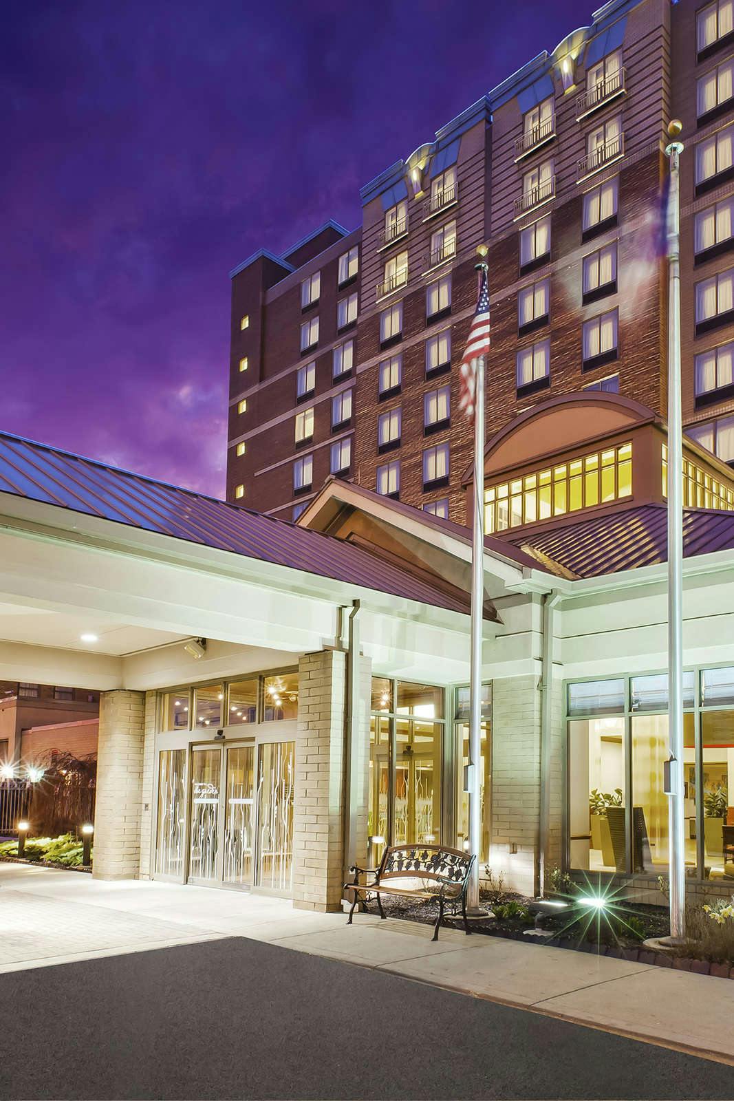 Hilton Garden Inn Cleveland Downtown Cleveland Hoteltonight