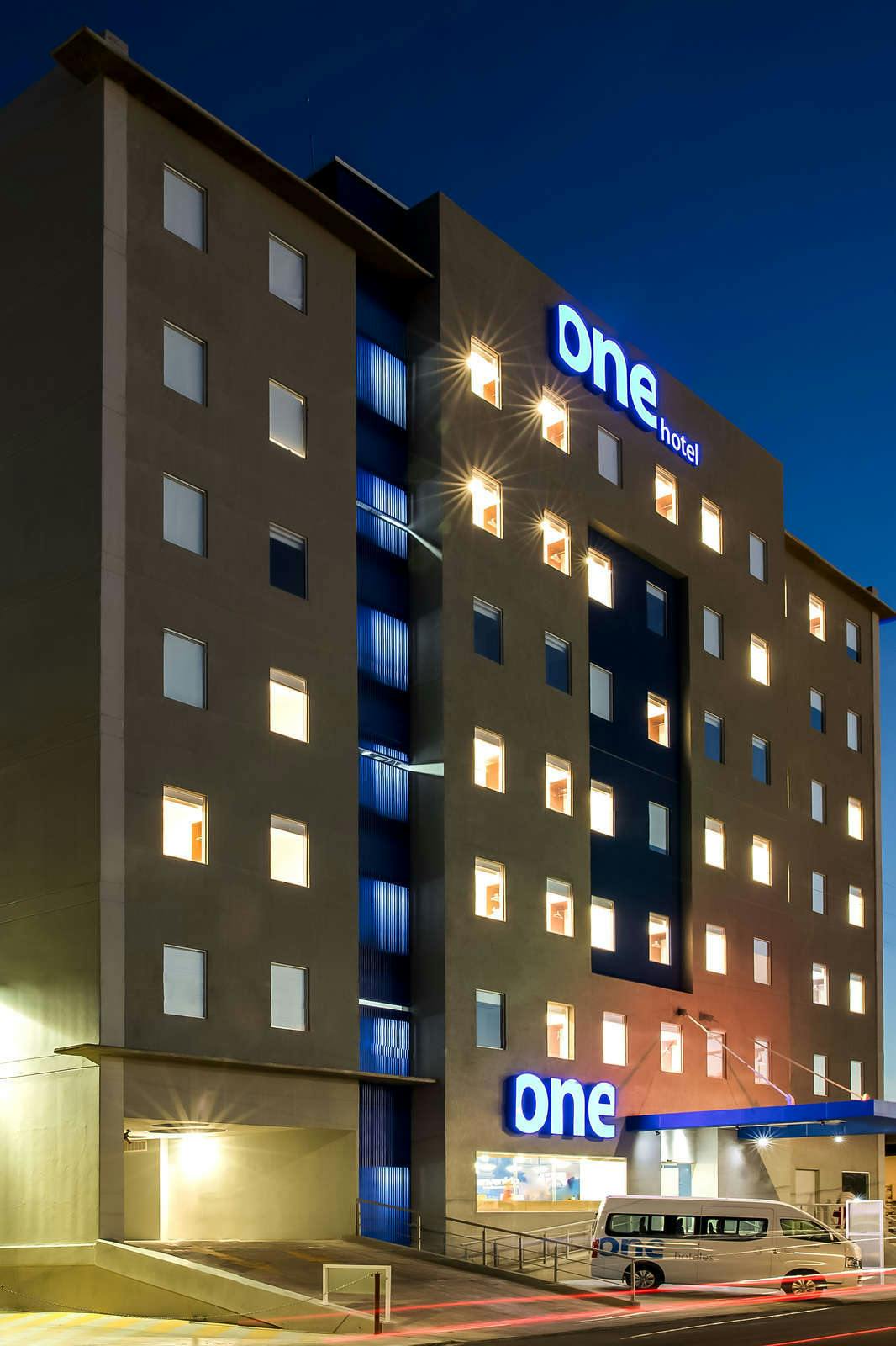 Hotel One Mexicali photo 1