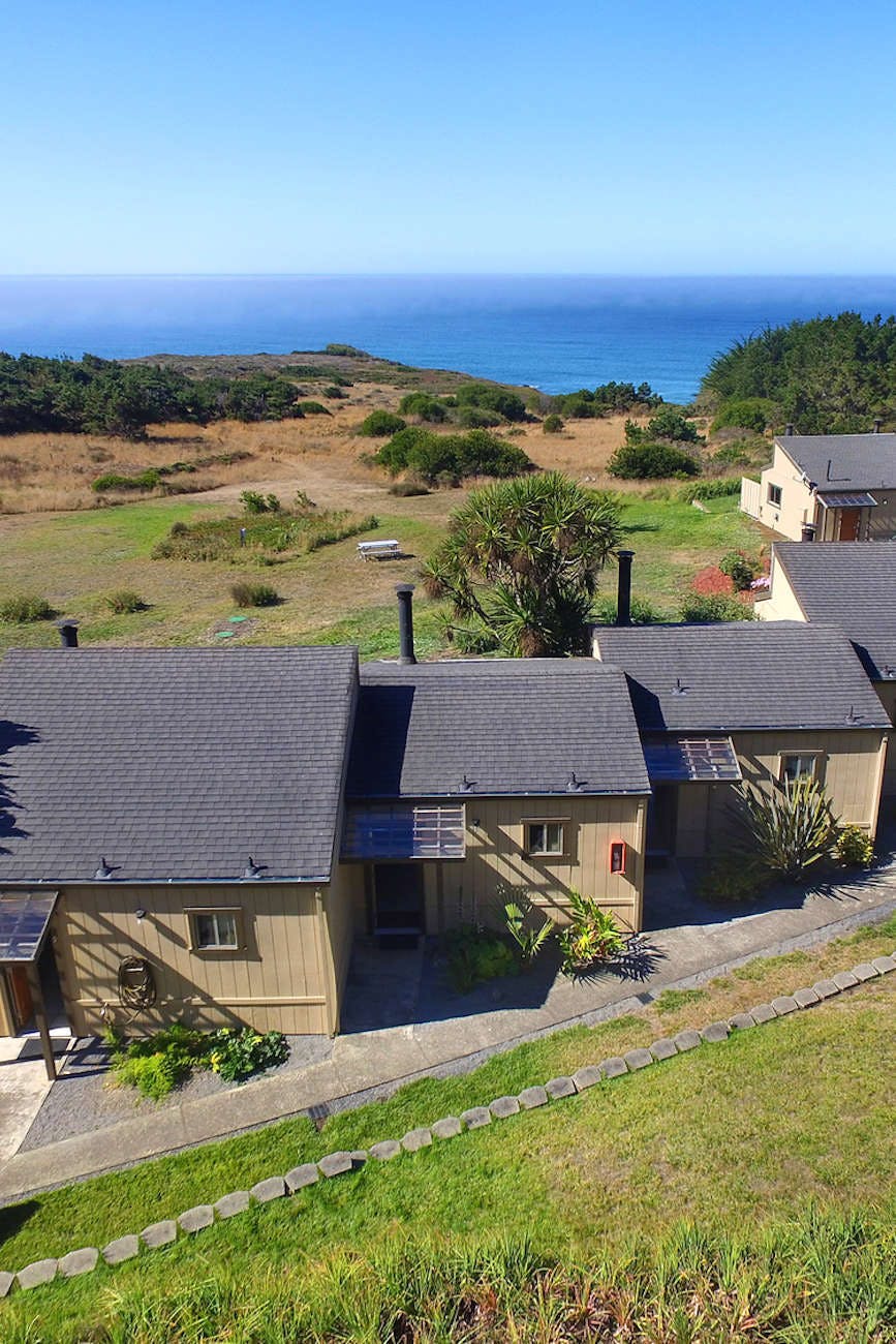 Hotel Fort Ross Lodge photo 1