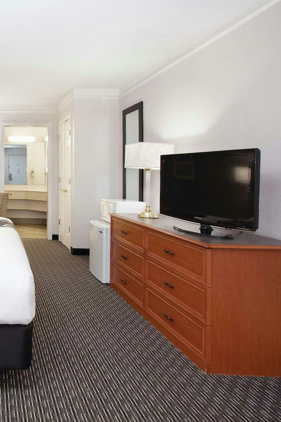 Hotel La Quinta Inn Santa Fe photo 3