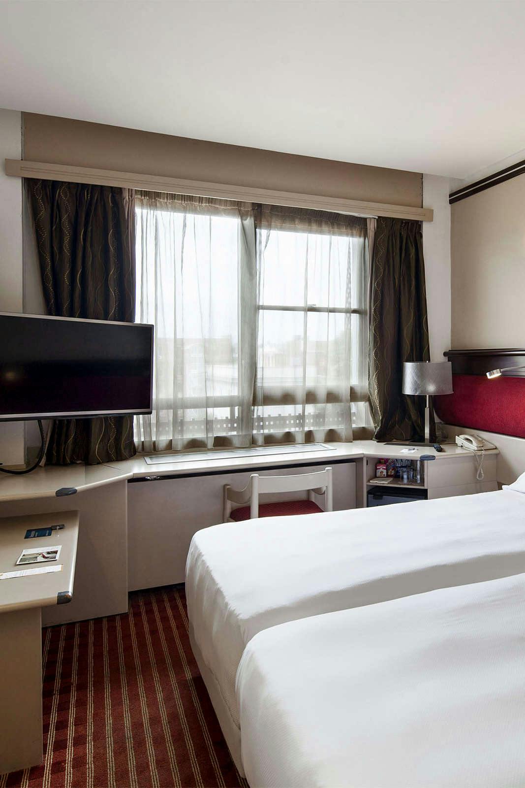 Hotel NH Collection Roma Centro photo 3