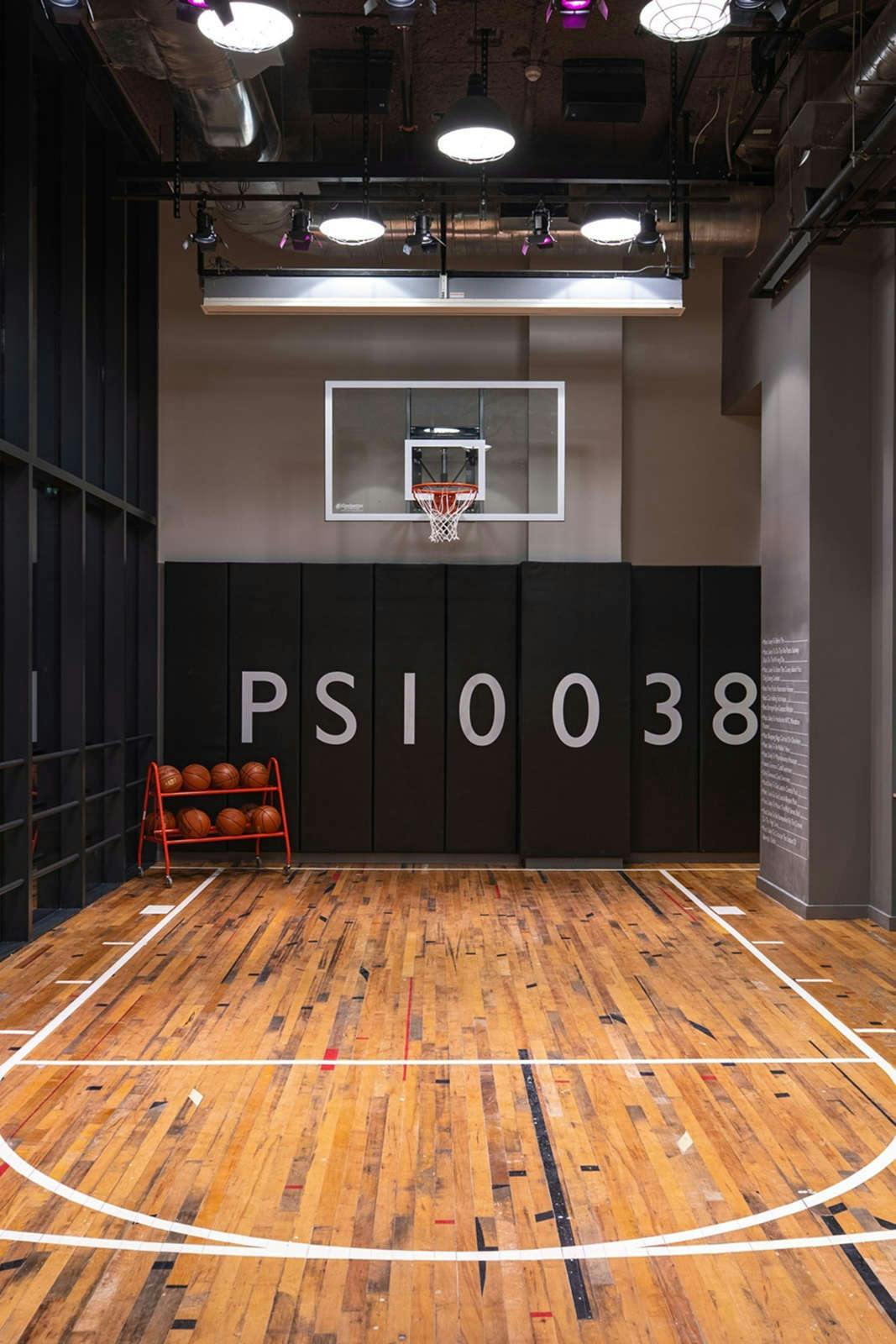 Moxy Nyc Downtown New York City Hoteltonight