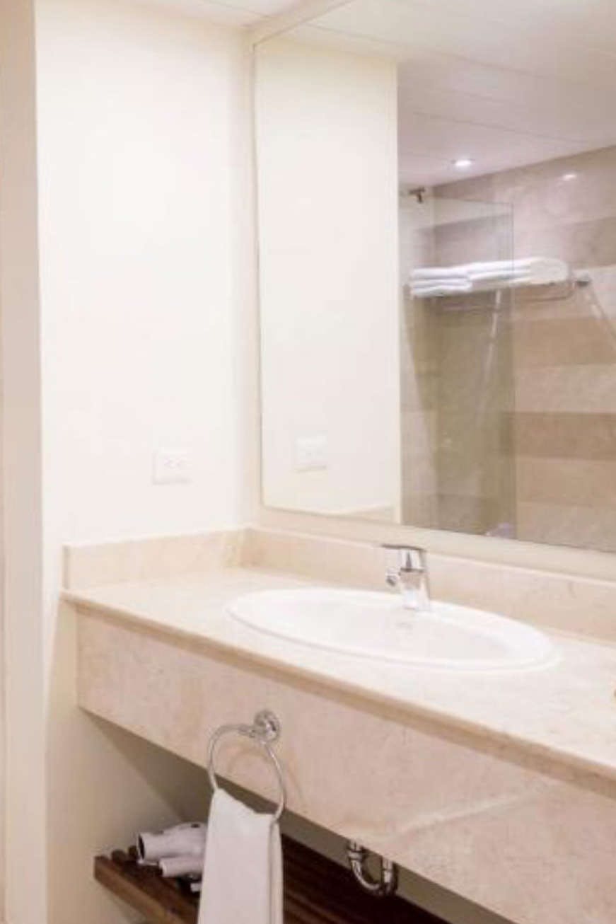 Hotel Impressive Resort & Spa Punta Cana - All Inclusive photo 4