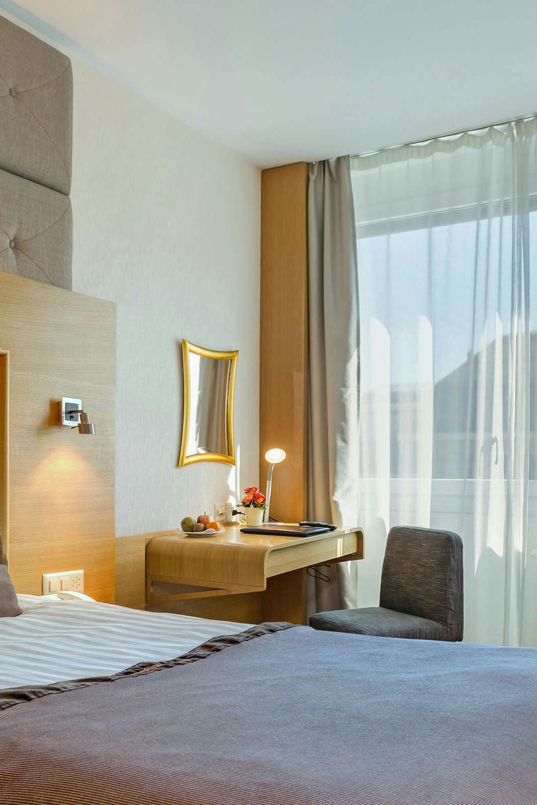 Hotel Hotel Continental Lausanne photo 5