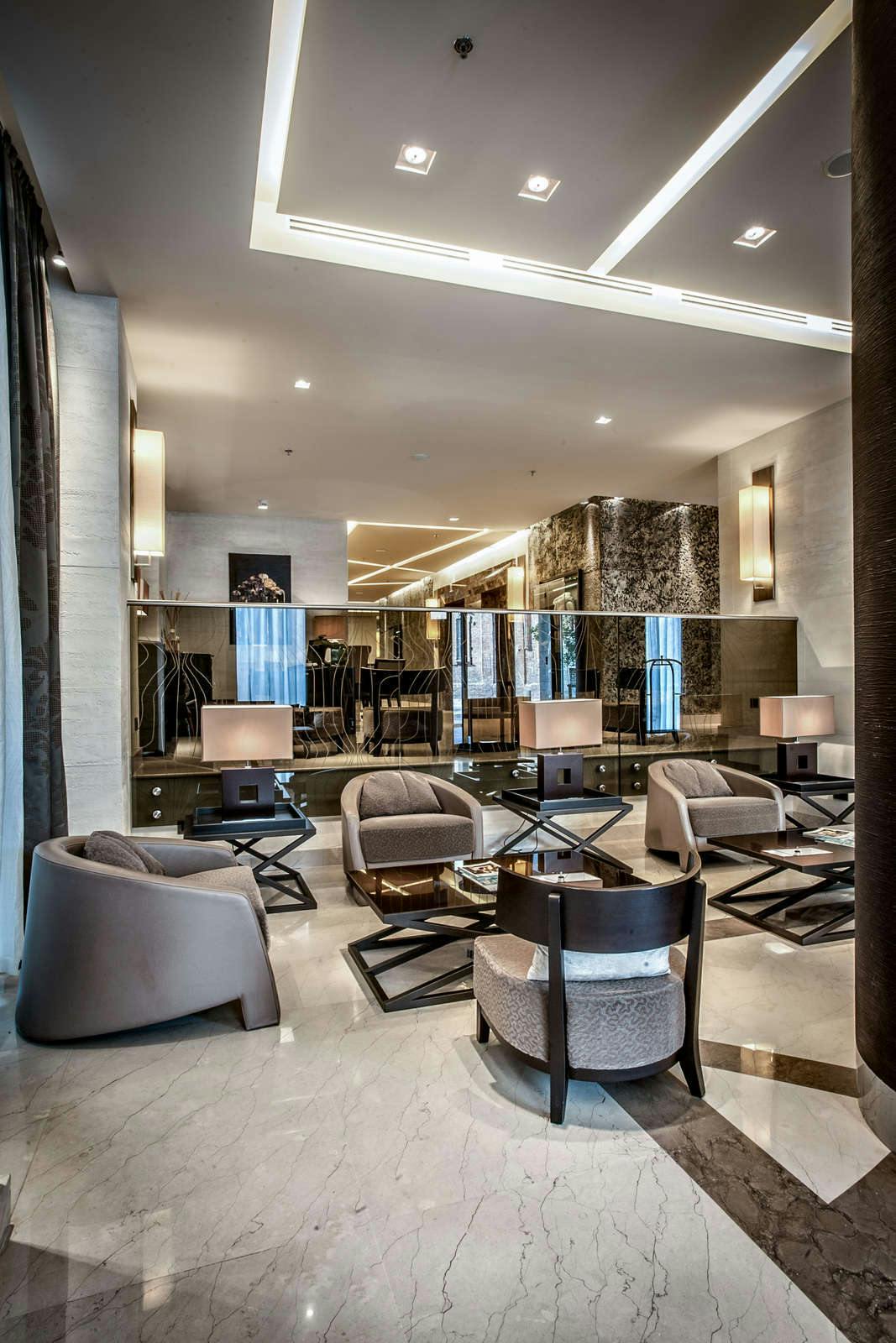 Hotel Uptown Palace photo 2