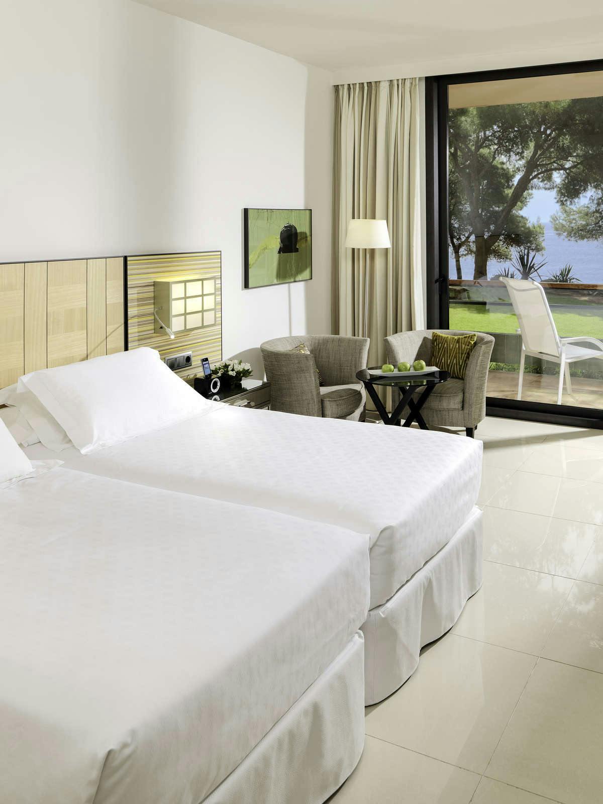 Hotel H10 Punta Negra photo 5