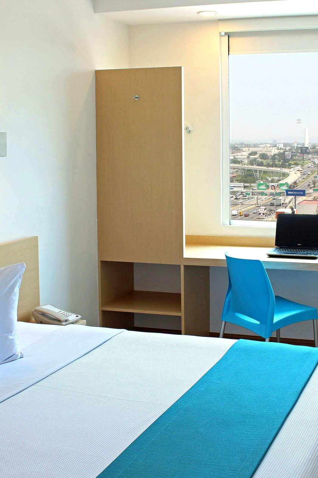 Hotel One León Antares photo 1