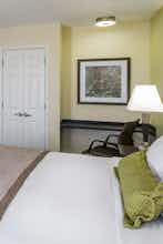 Hotel Candlewood Suites Midwest City photo 2