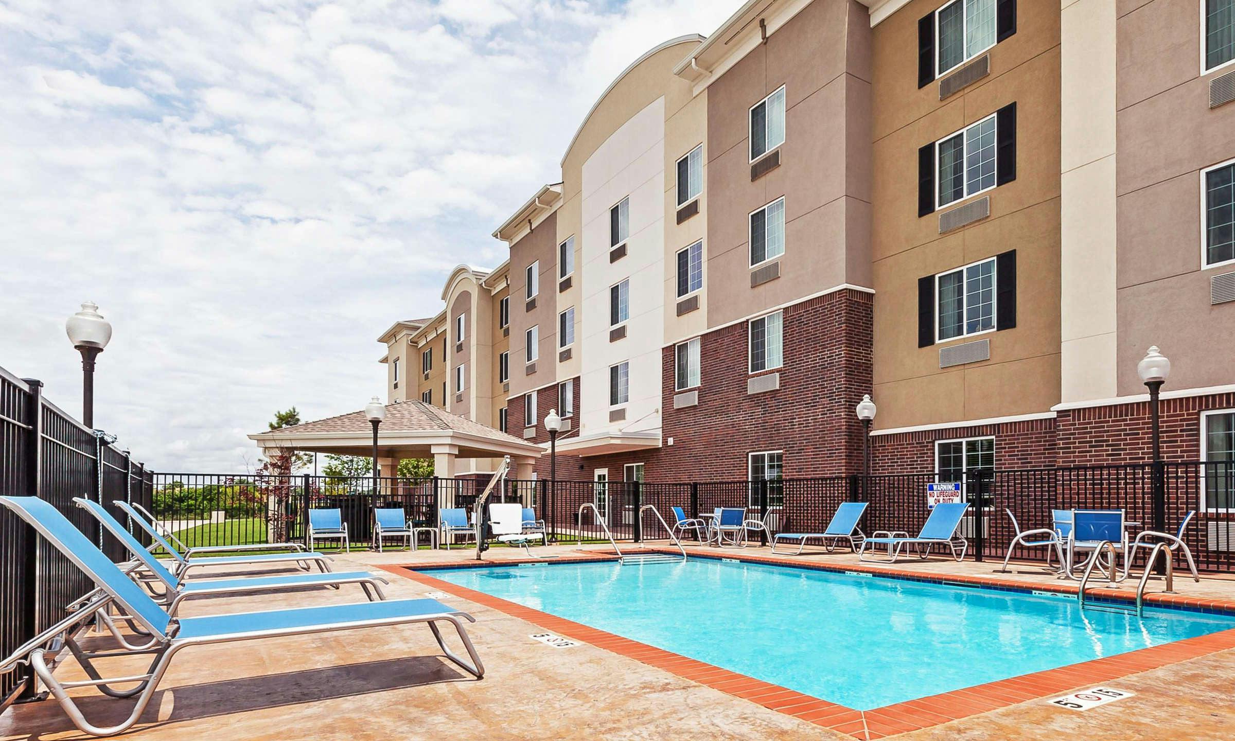 Candlewood Suites Midwest City