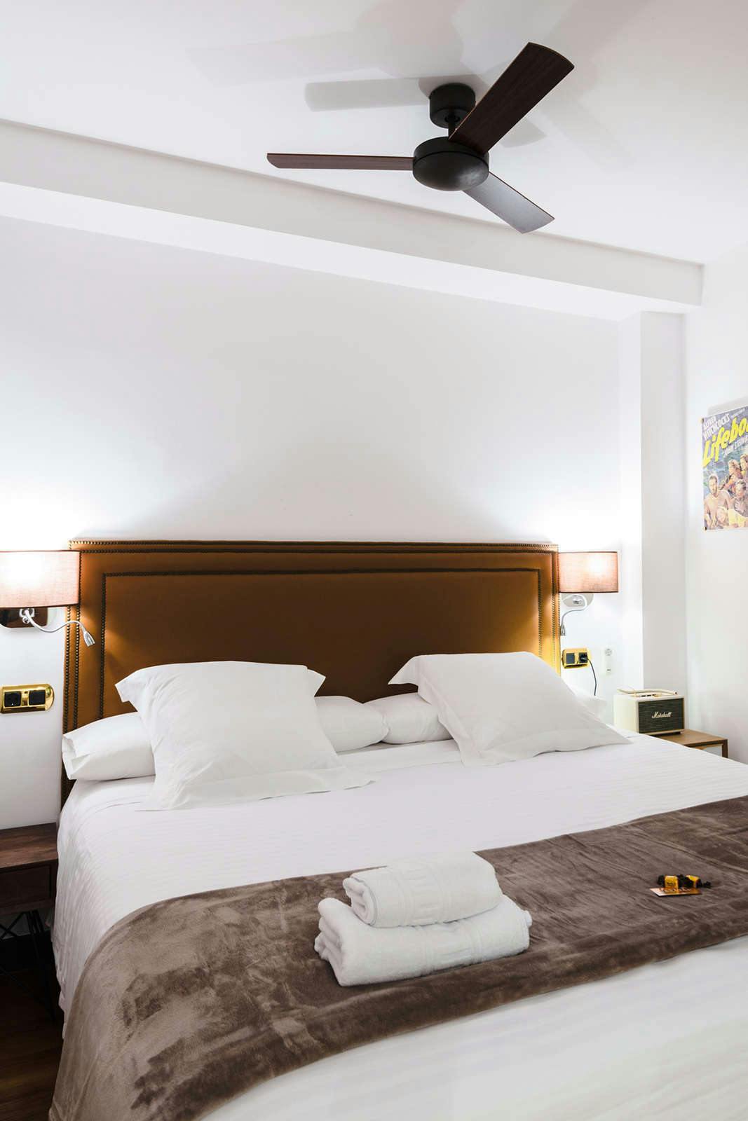 Hotel Pension Boutique Caravan Cinema photo 2