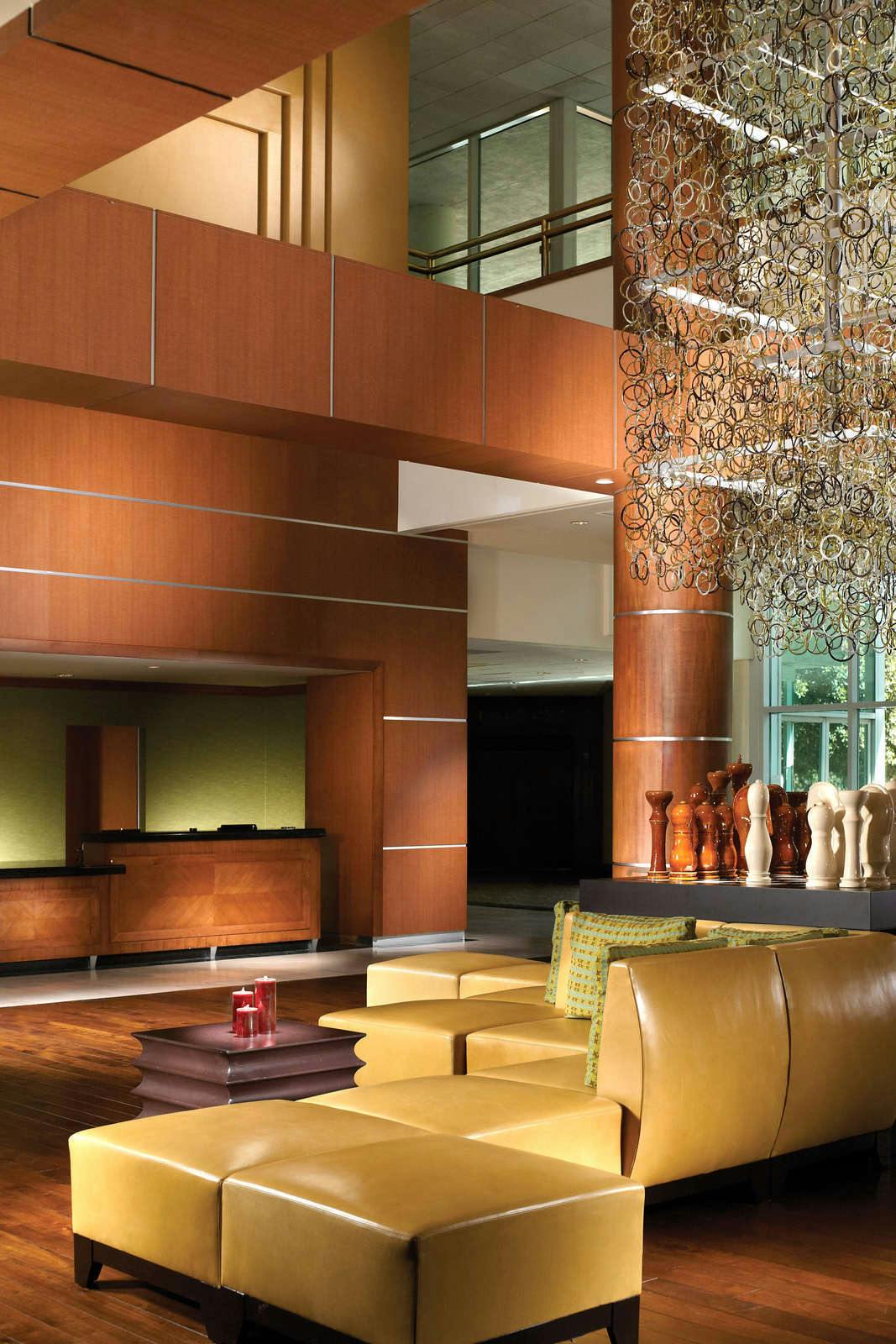 Hotel Warner Center Marriott Woodland Hills photo 4