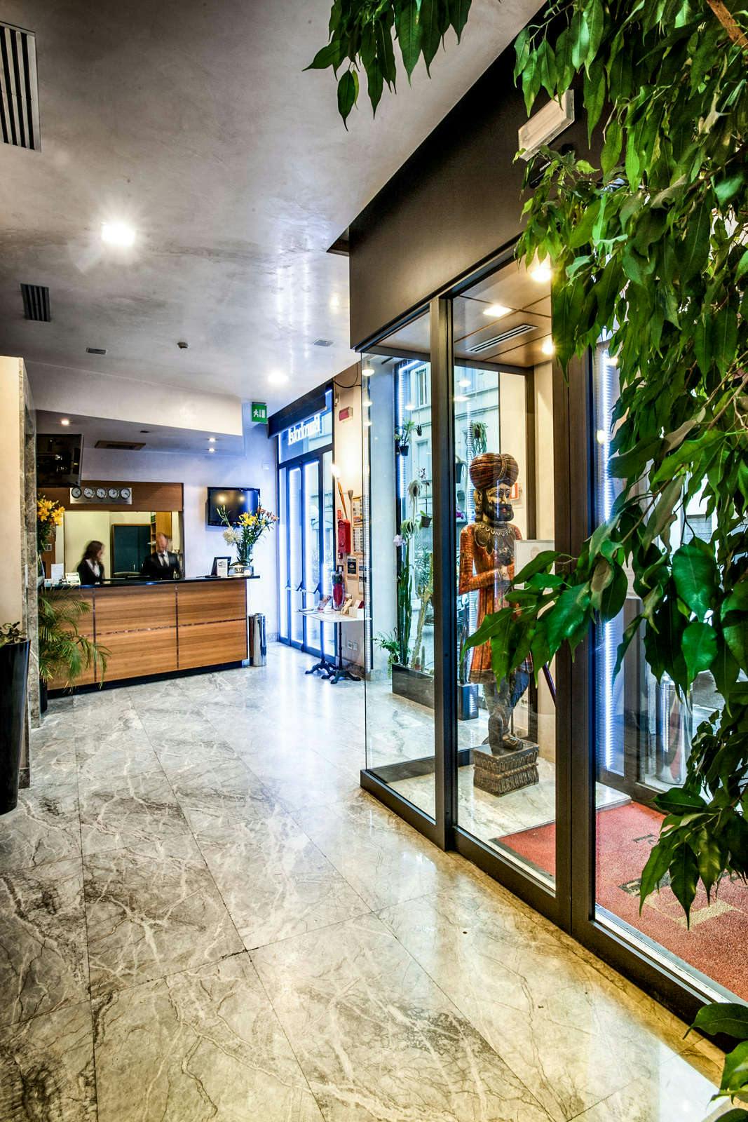 Hotel Eurohotel photo 4