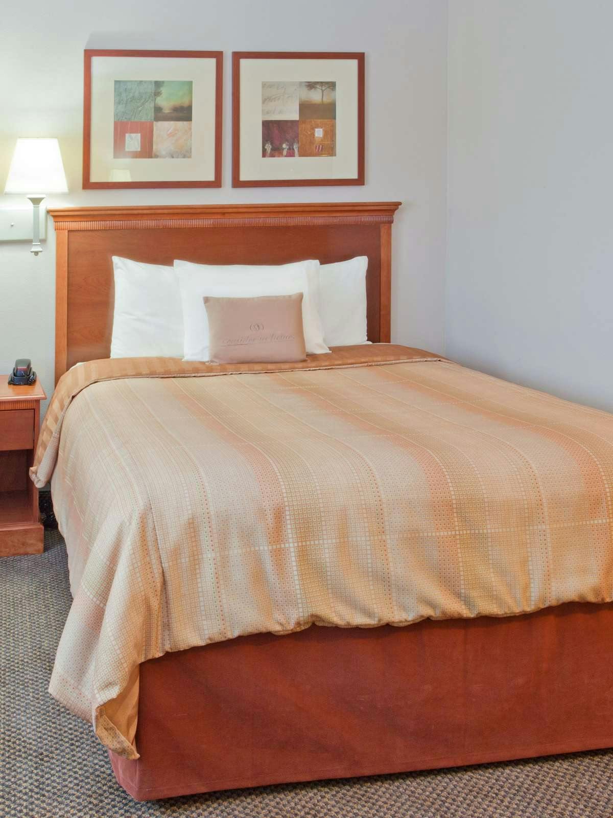 Hotel Candlewood Suites Beltway 8 photo 1