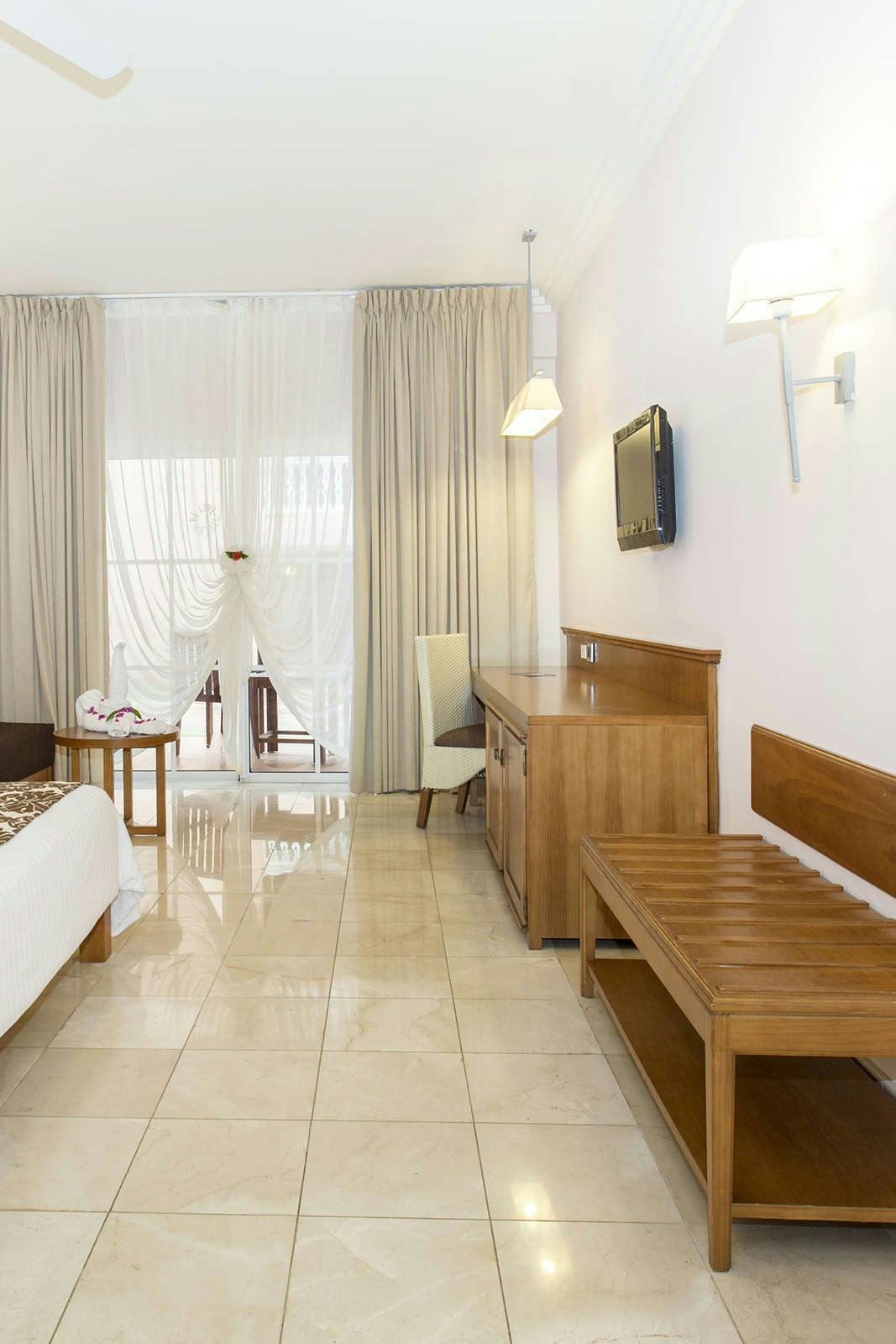 Hotel Be Live Collection Marien - All Inclusive photo 4