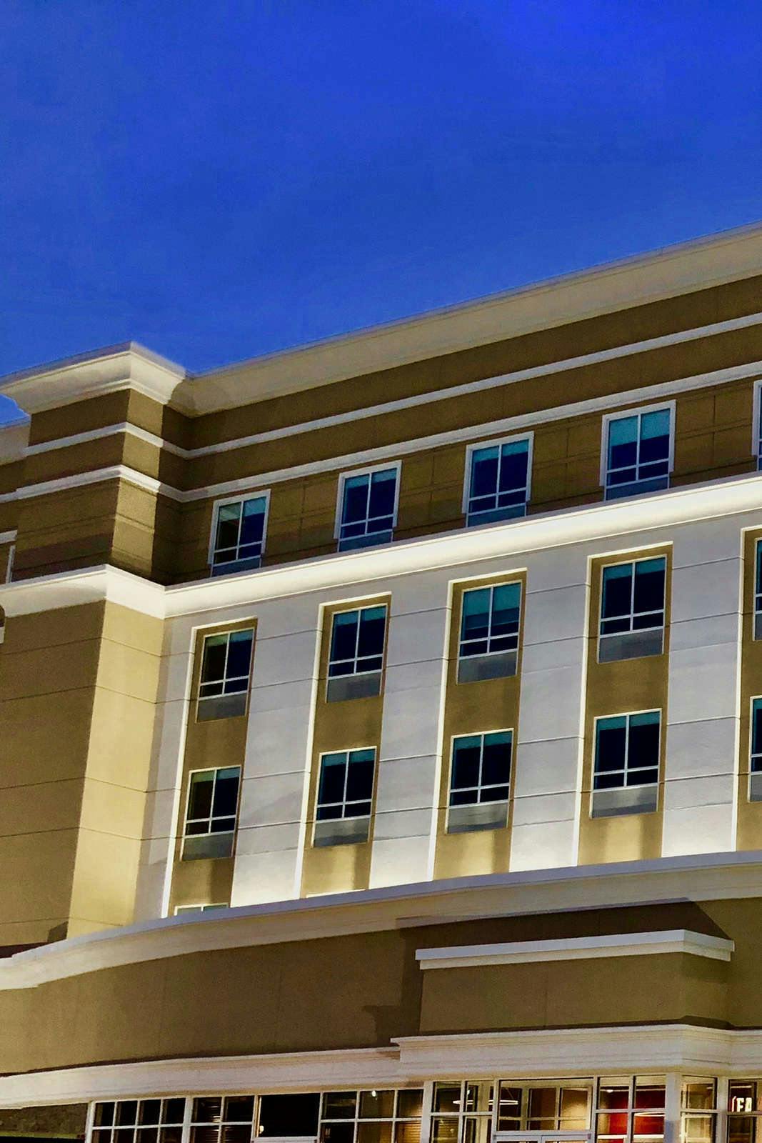 Hotel Holiday Inn Hattiesburg North photo 2