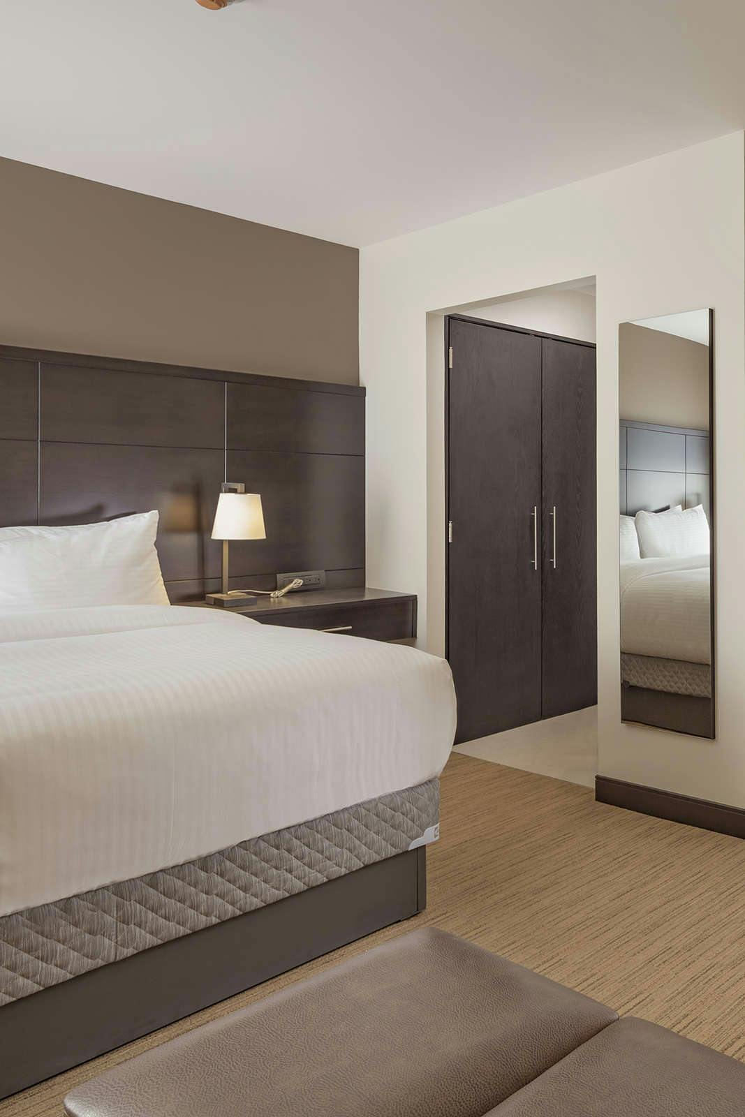 Hotel Staybridge Suites Saltillo photo 1