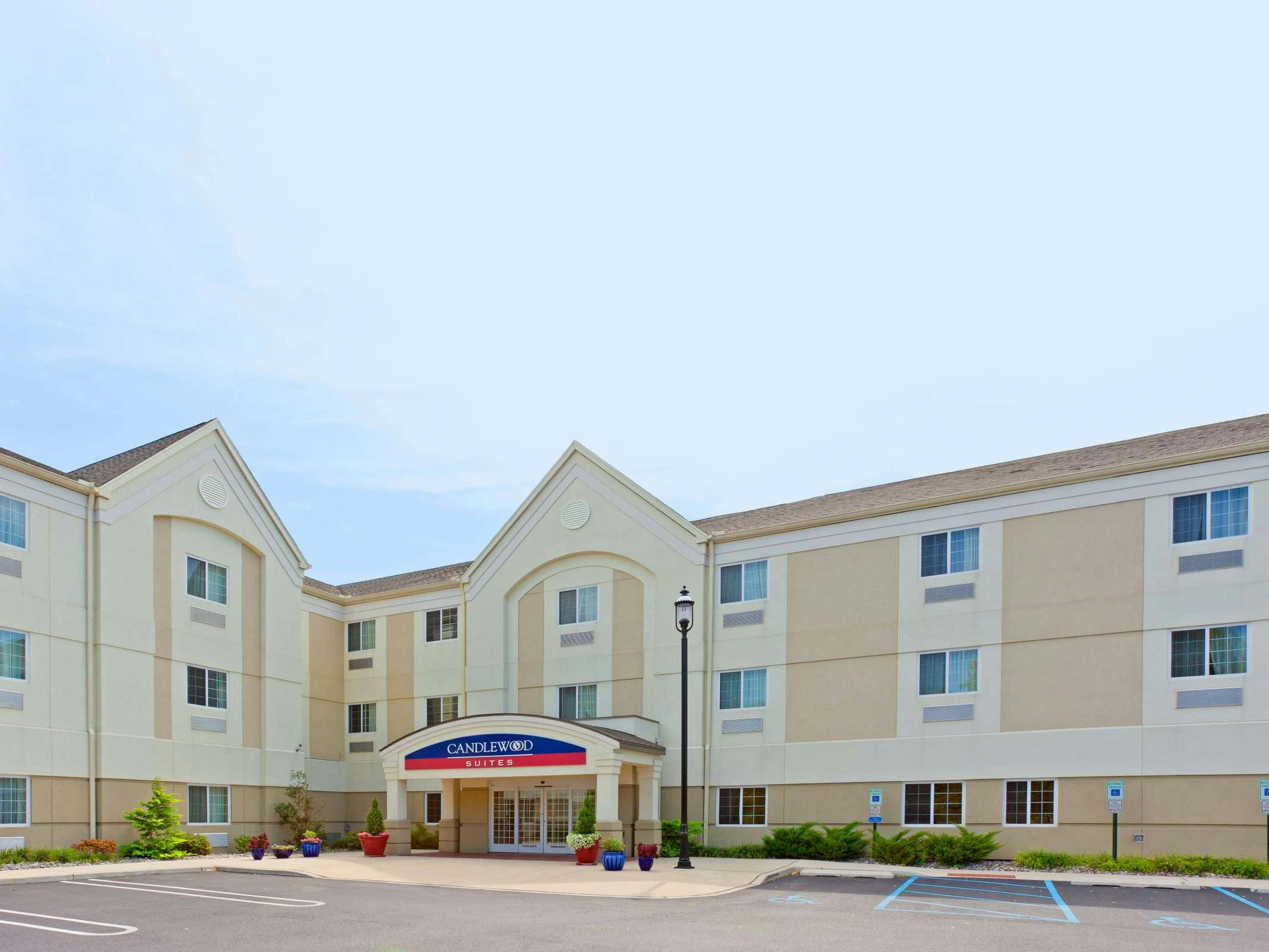 Hotel Candlewood Suites Bordentown Trenton photo 3