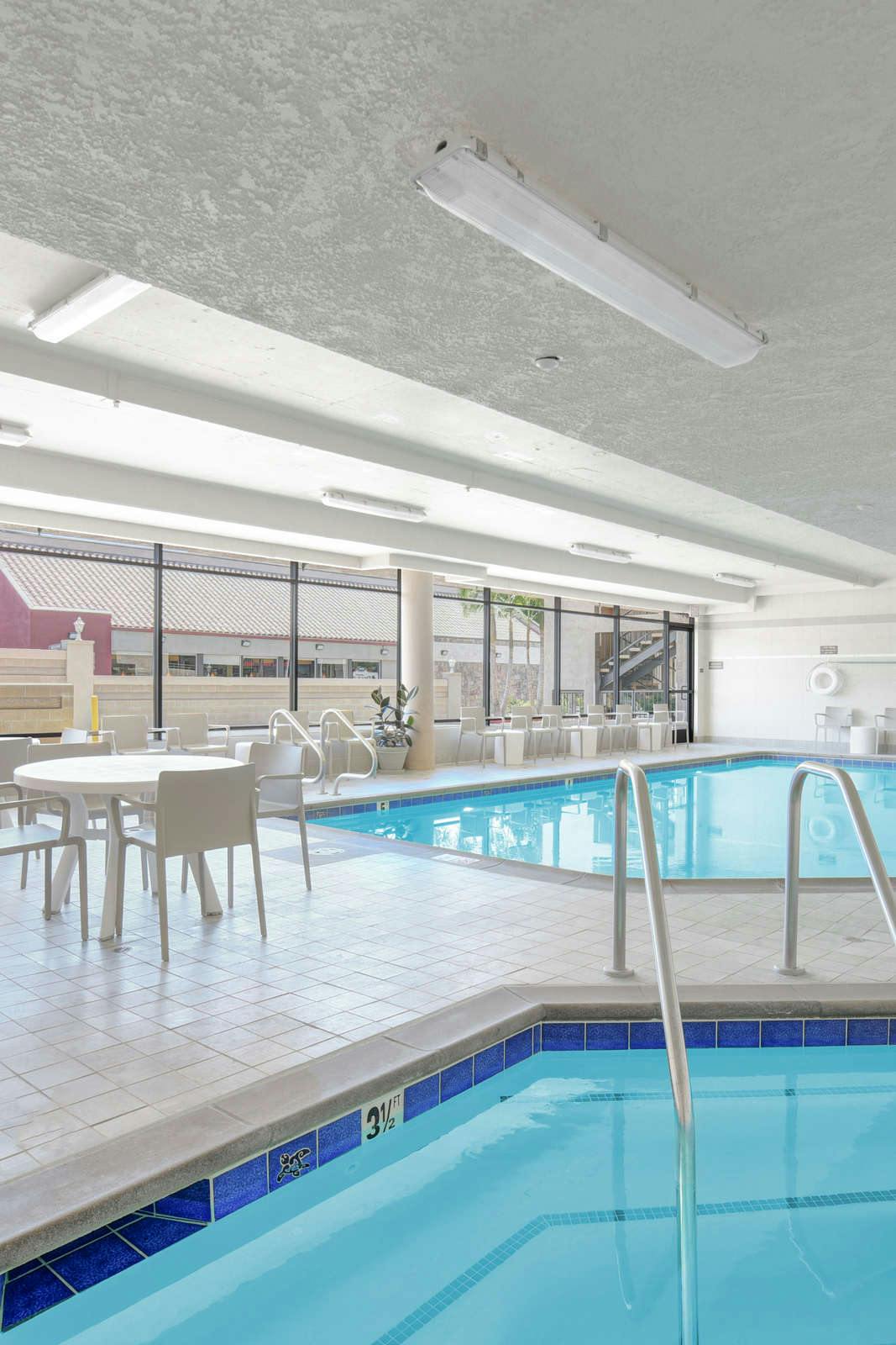 Hotel Anaheim Desert Inn & Suites photo 1