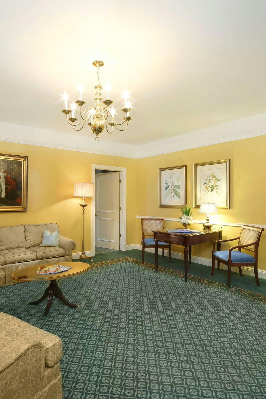 Hotel The Hermitage Hotel - Executive Suite photo 4