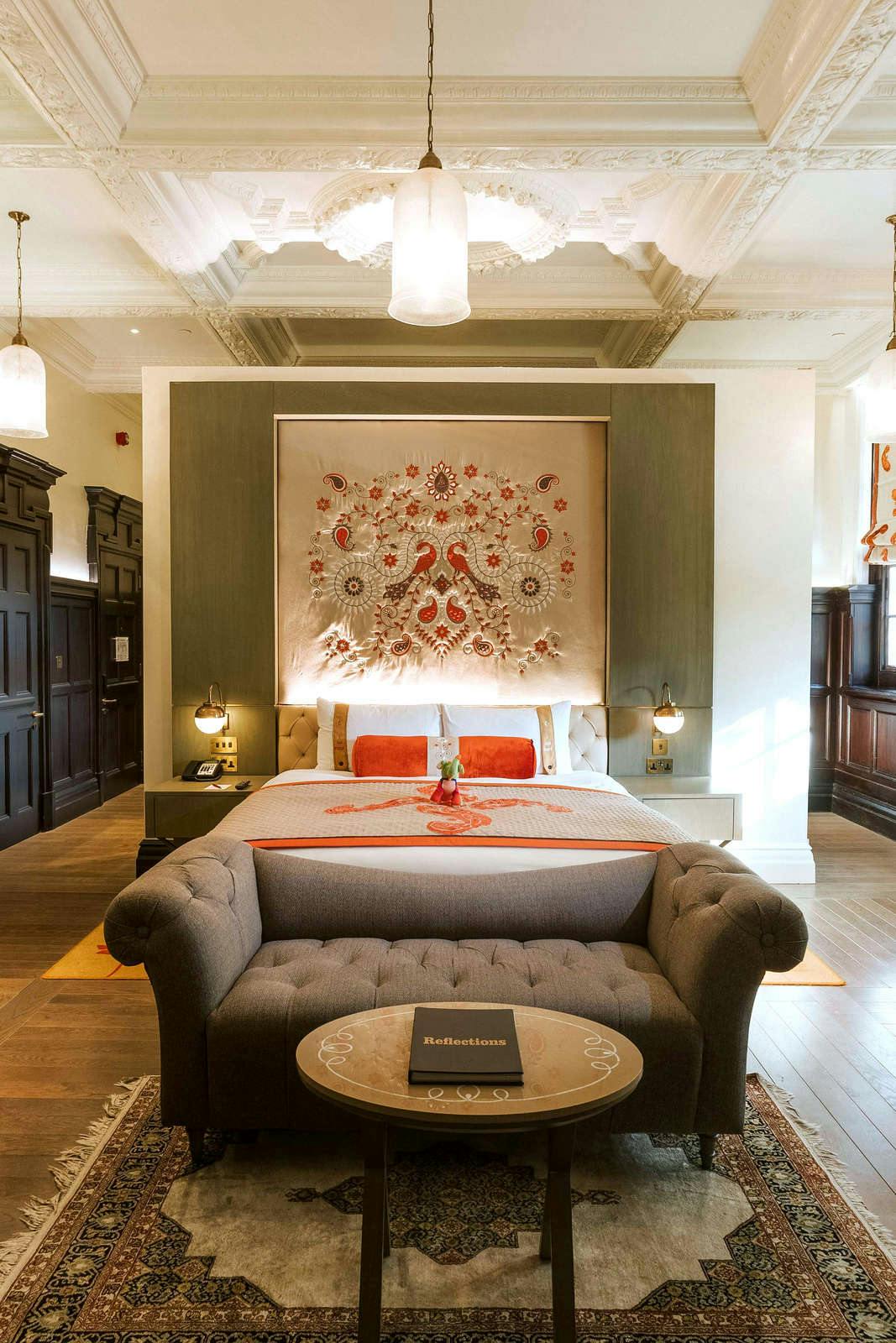 Hotel The Lalit London photo 2