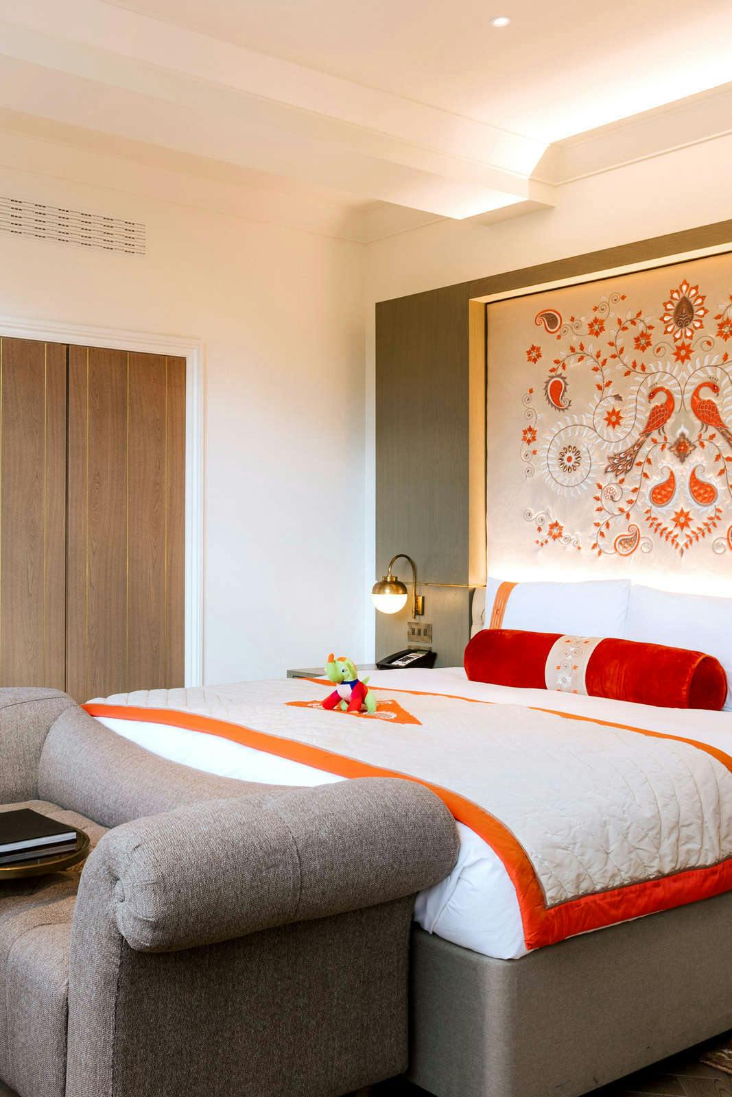 Hotel The Lalit London photo 1