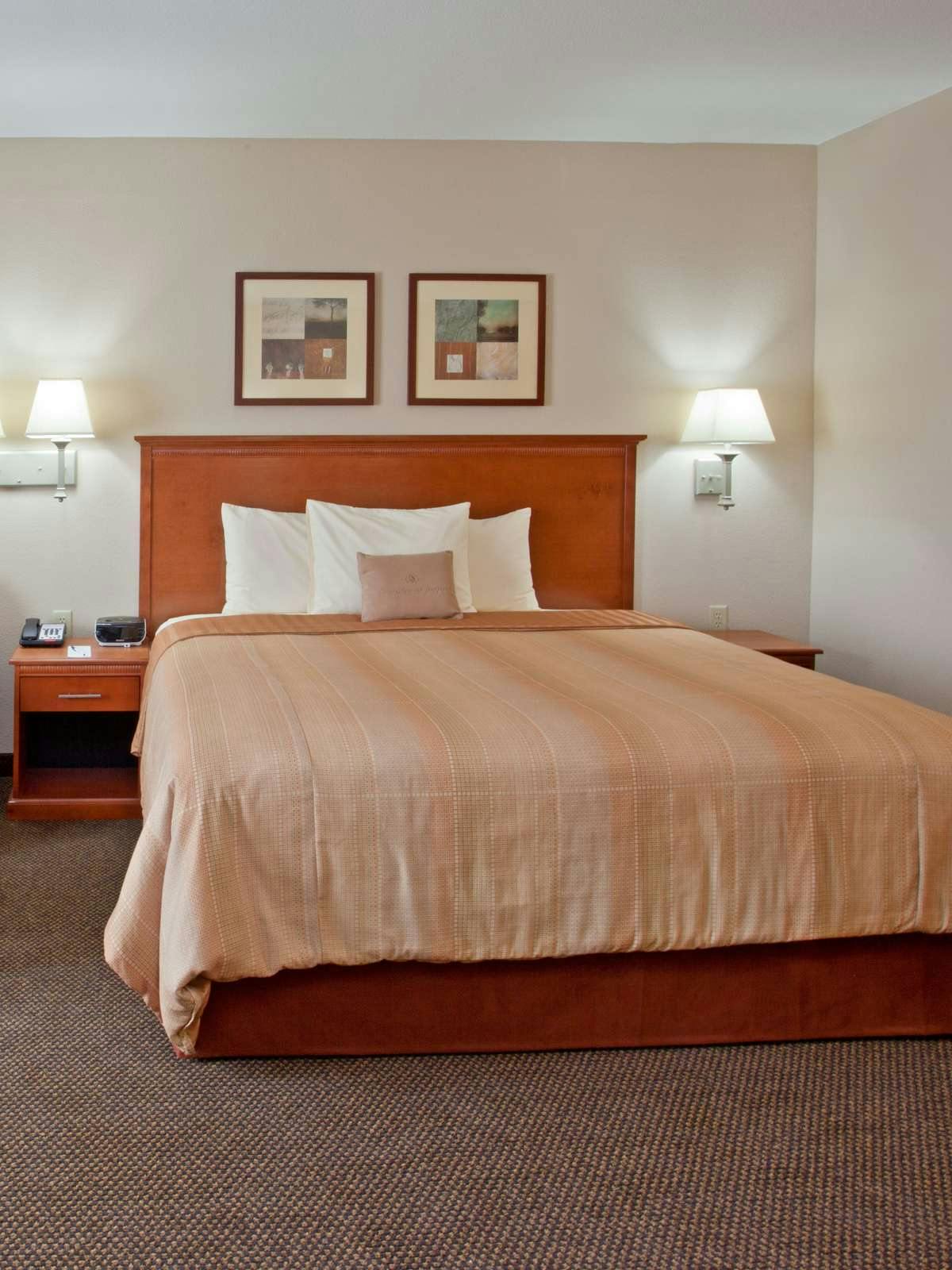 Hotel Candlewood Suites Houston East photo 1