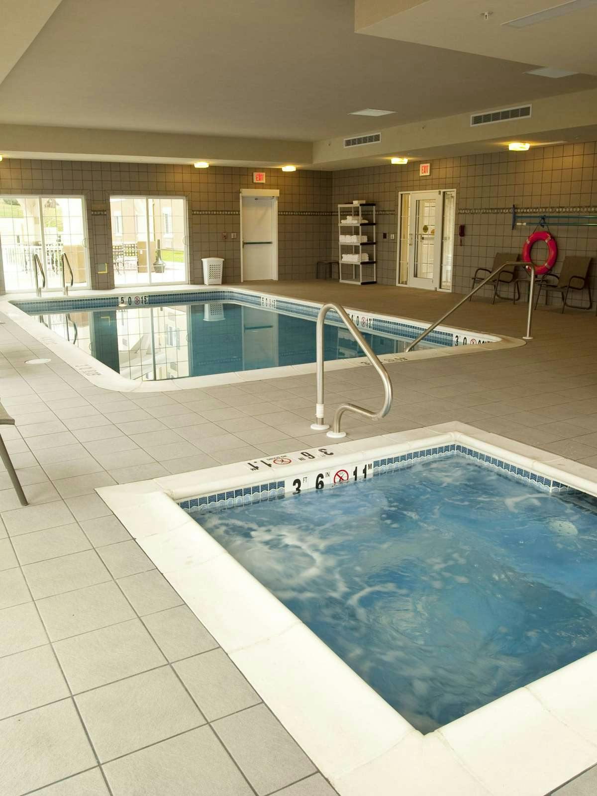 Hotel Candlewood Suites Harrisburg photo 5