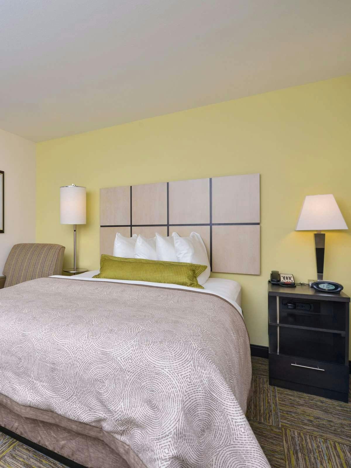 Hotel Candlewood Suites Harrisburg Hershey photo 1