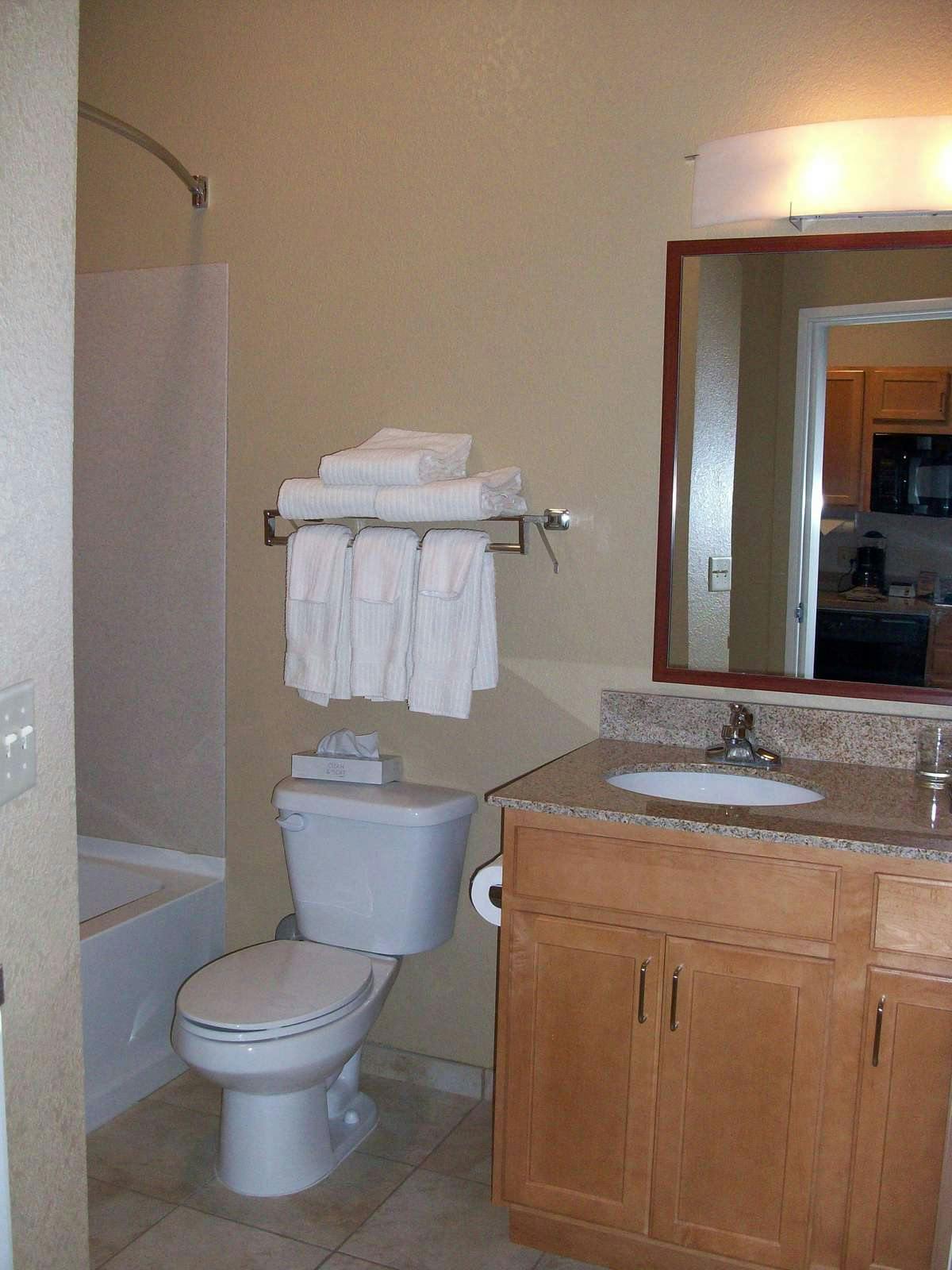 Hotel Candlewood Suites Idaho Falls photo 3