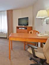 Hotel Candlewood Suites Indianapolis photo 2