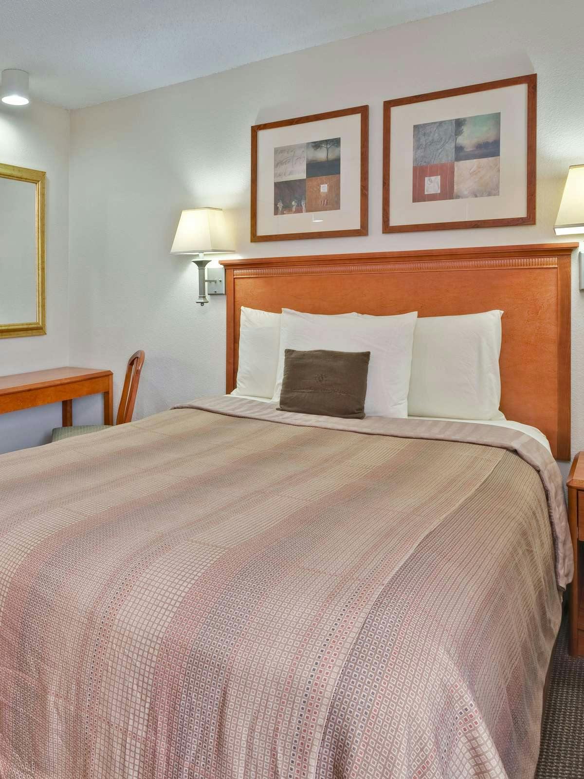 Hotel Candlewood Suites Indianapolis photo 1