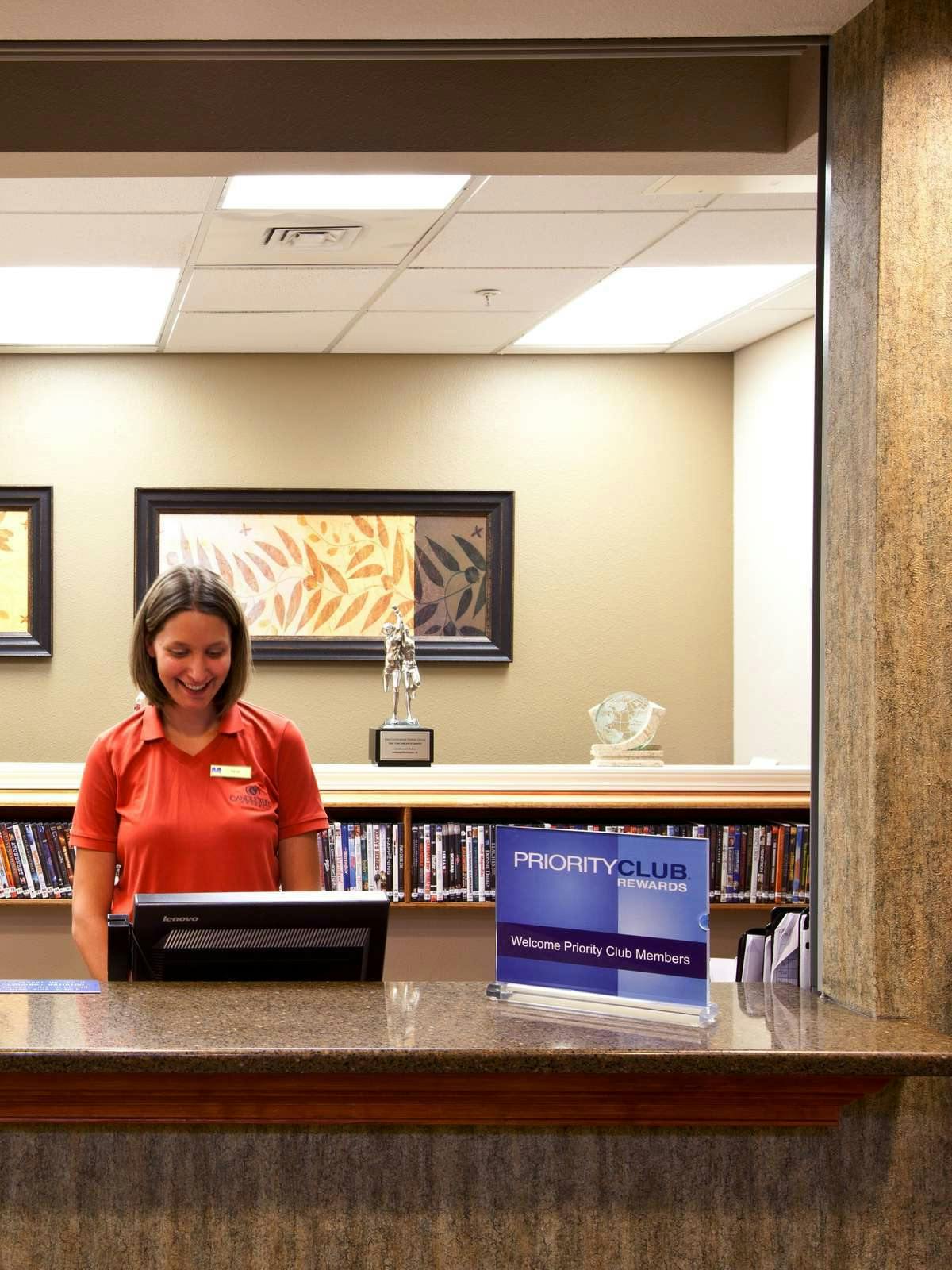 Hotel Candlewood Suites Indianapolis Airport photo 4