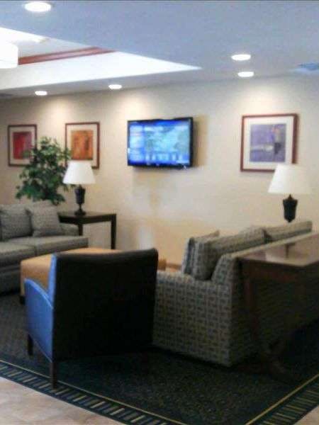 Hotel Candlewood Suites Jonesboro photo 2