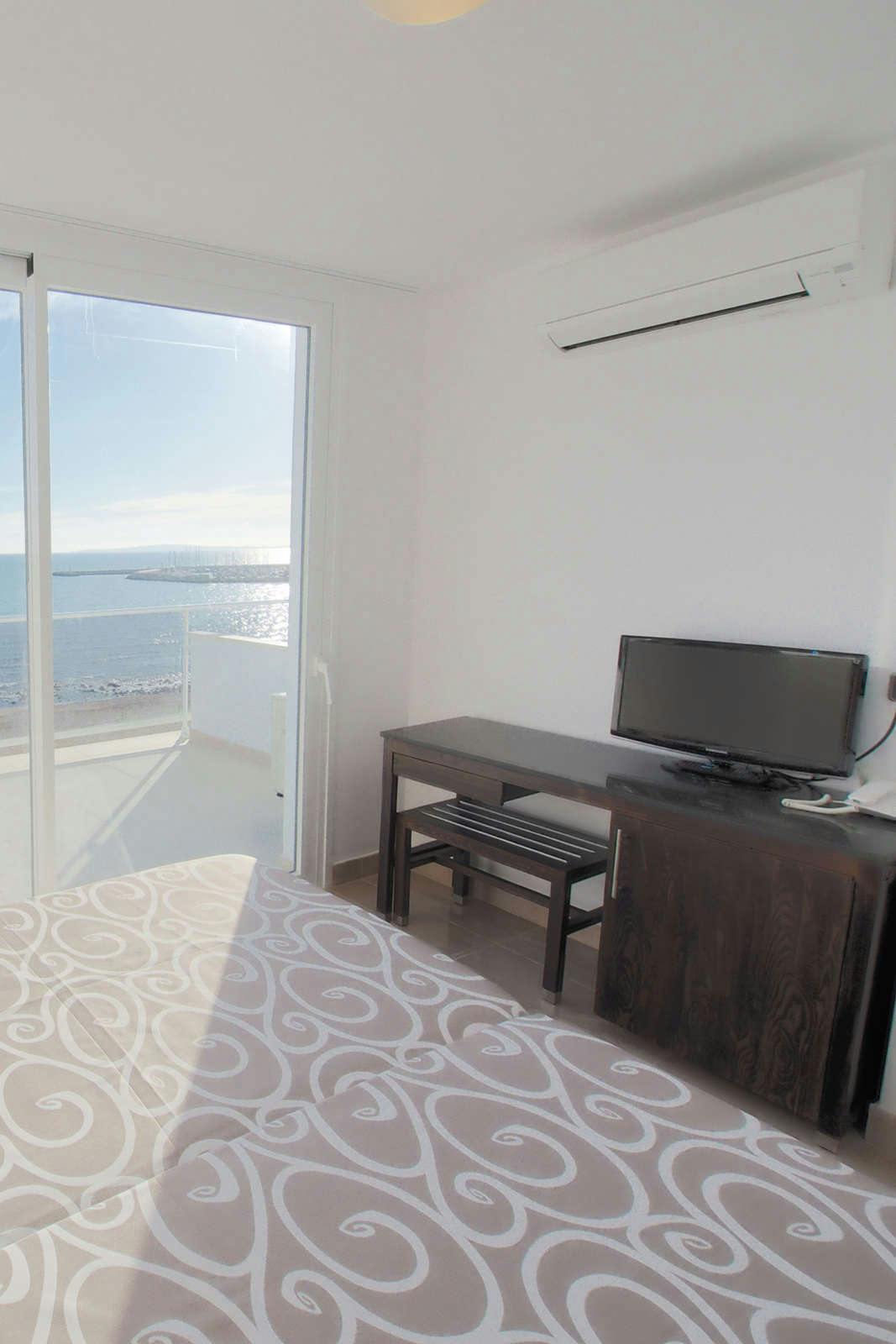 Hotel Som Sauló photo 3