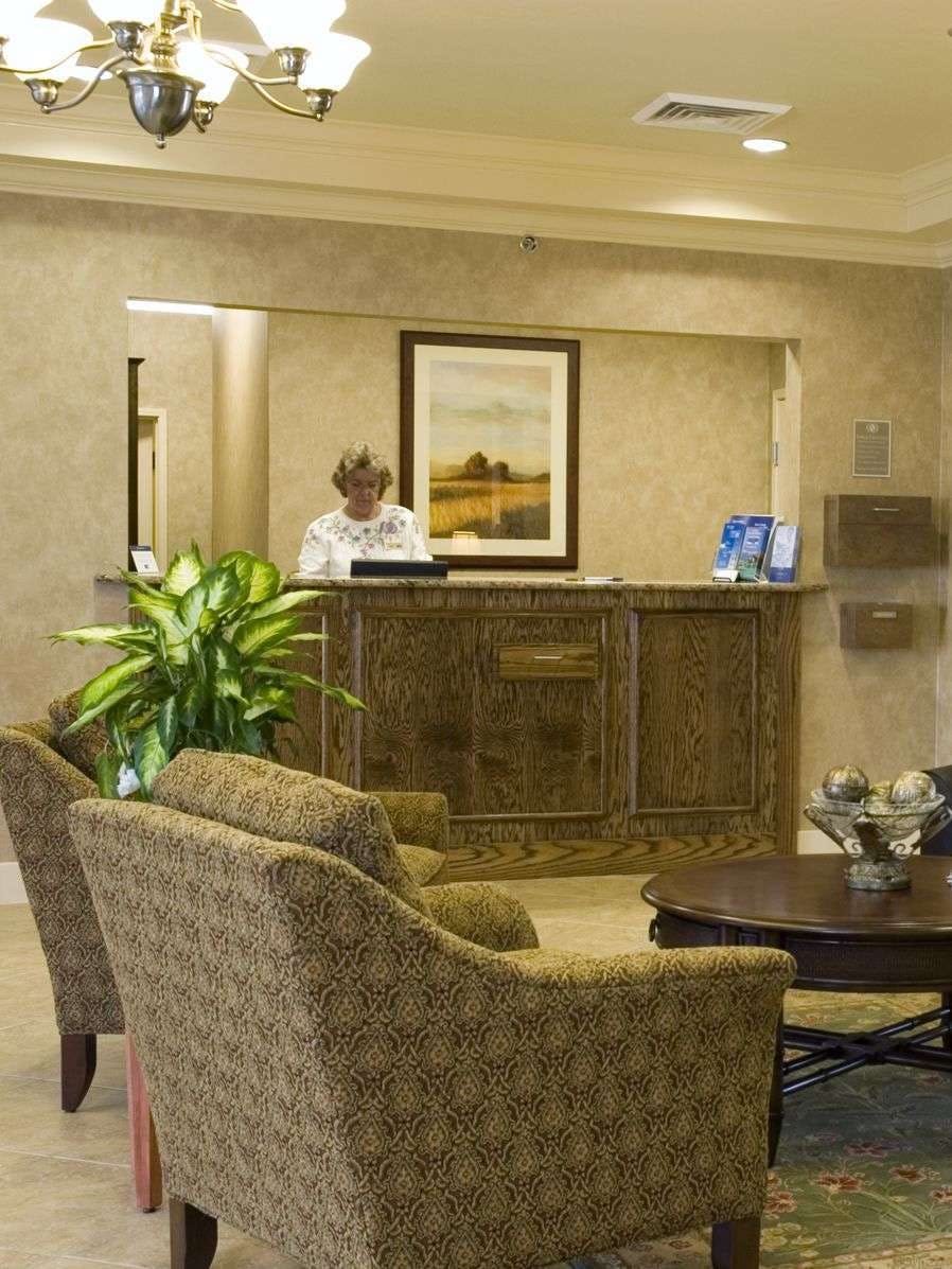 Hotel Candlewood Suites Joplin photo 4