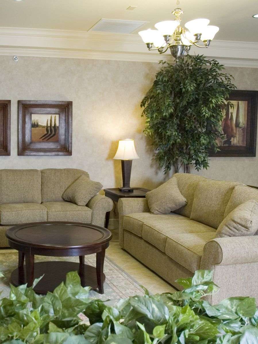 Hotel Candlewood Suites Joplin photo 3