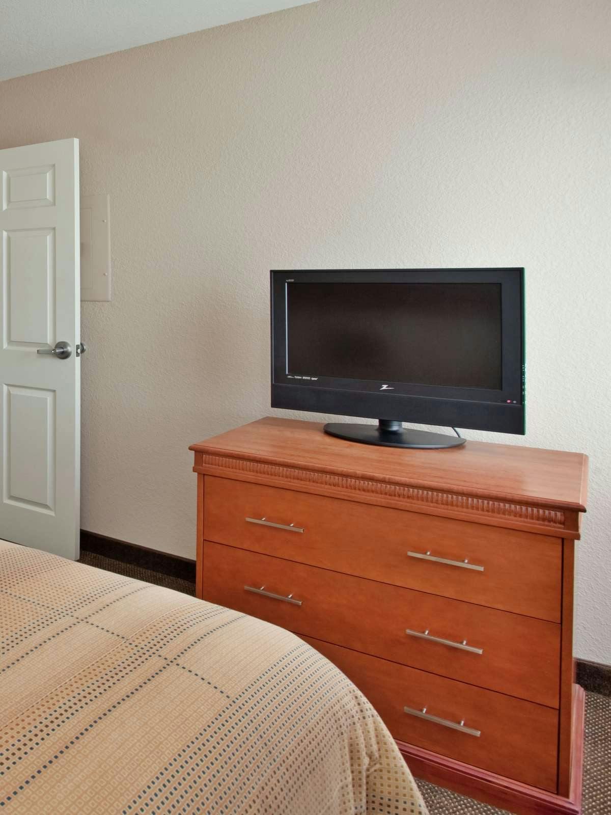 Hotel Candlewood Suites Kansas City photo 2