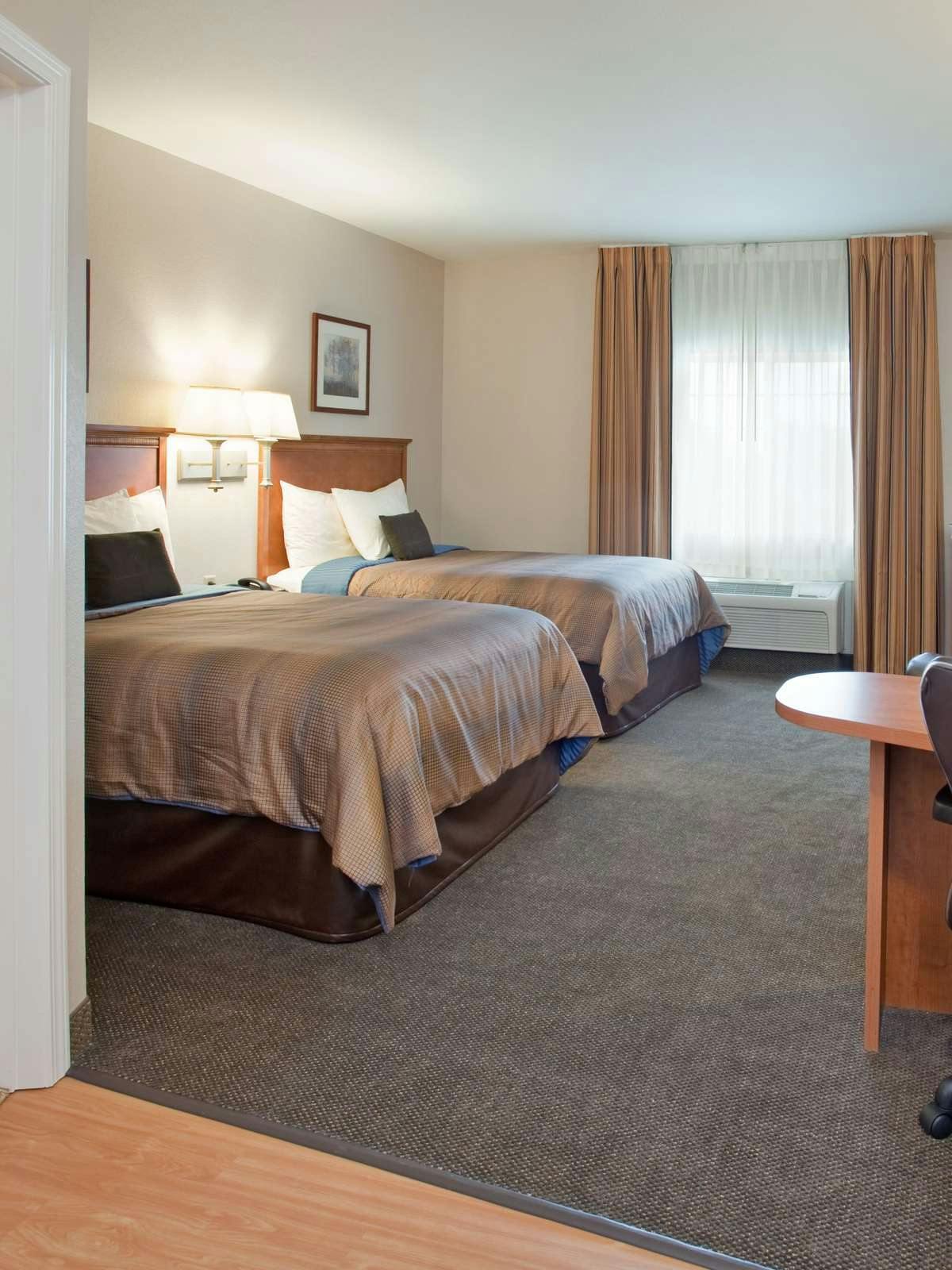 Hotel Candlewood Suites Kansas City Northeast photo 1