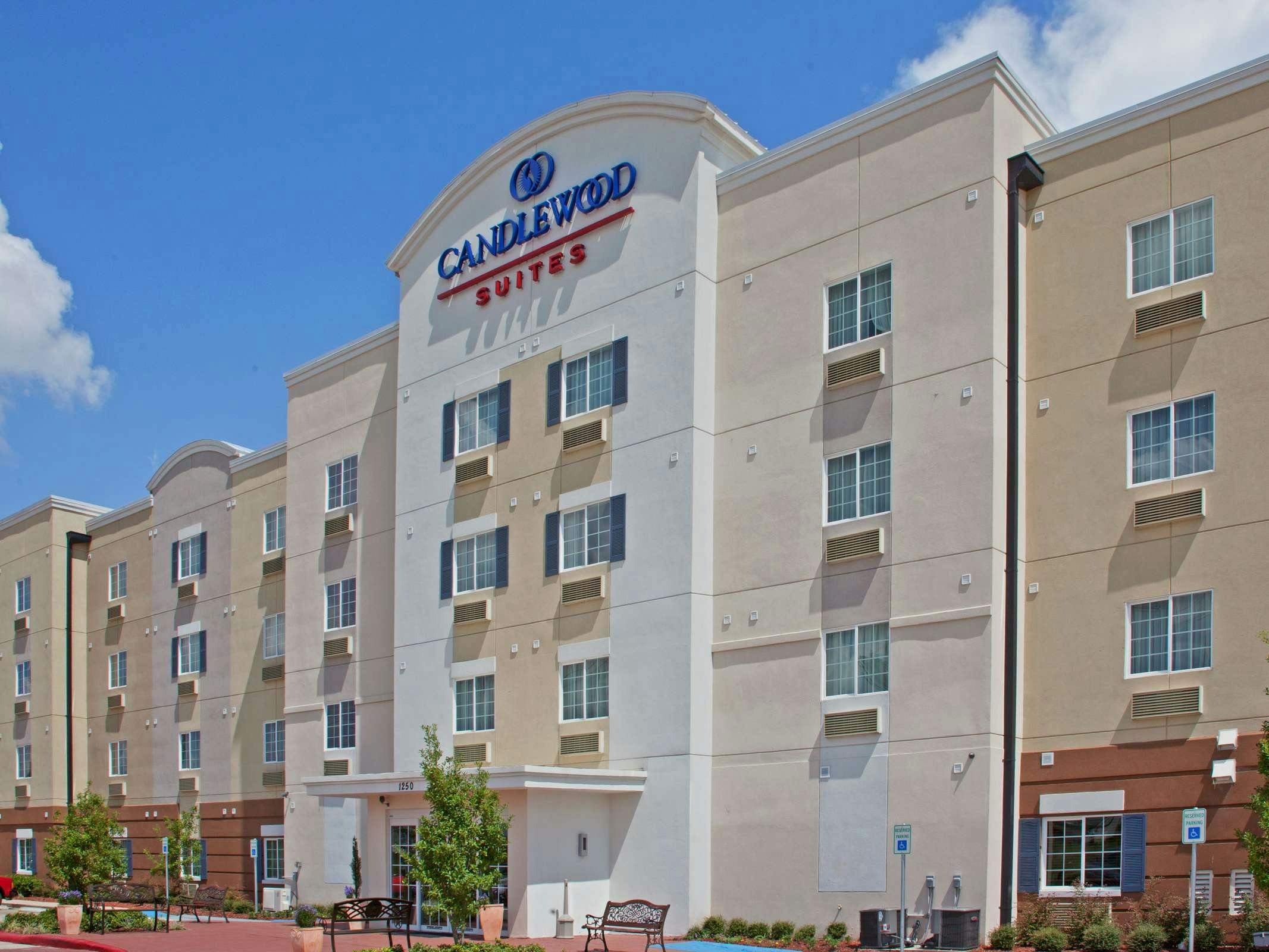 Candlewood Suites La Porte