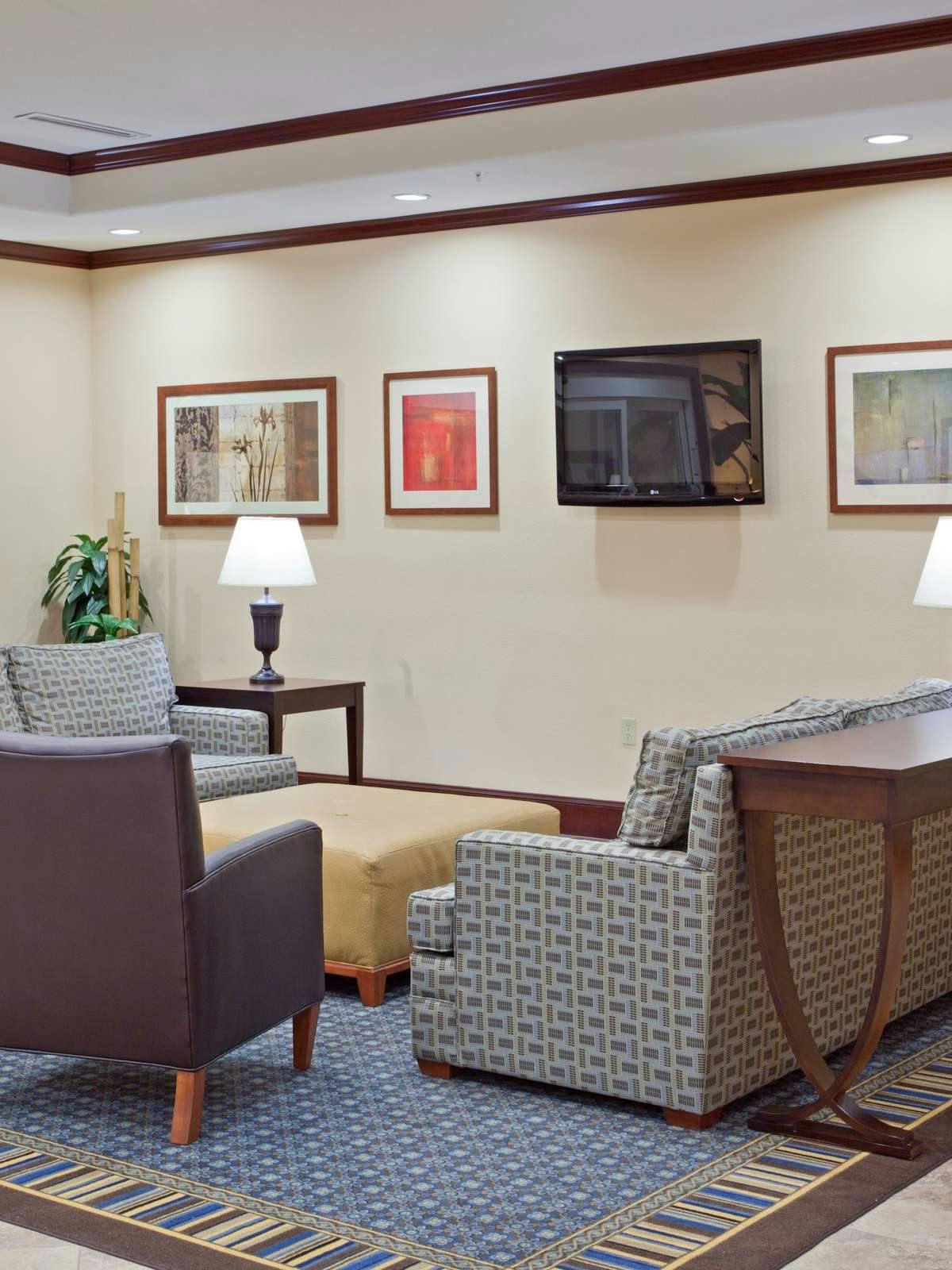 Hotel Candlewood Suites League City photo 3