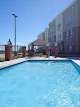 Hotel Candlewood Suites League City photo 5