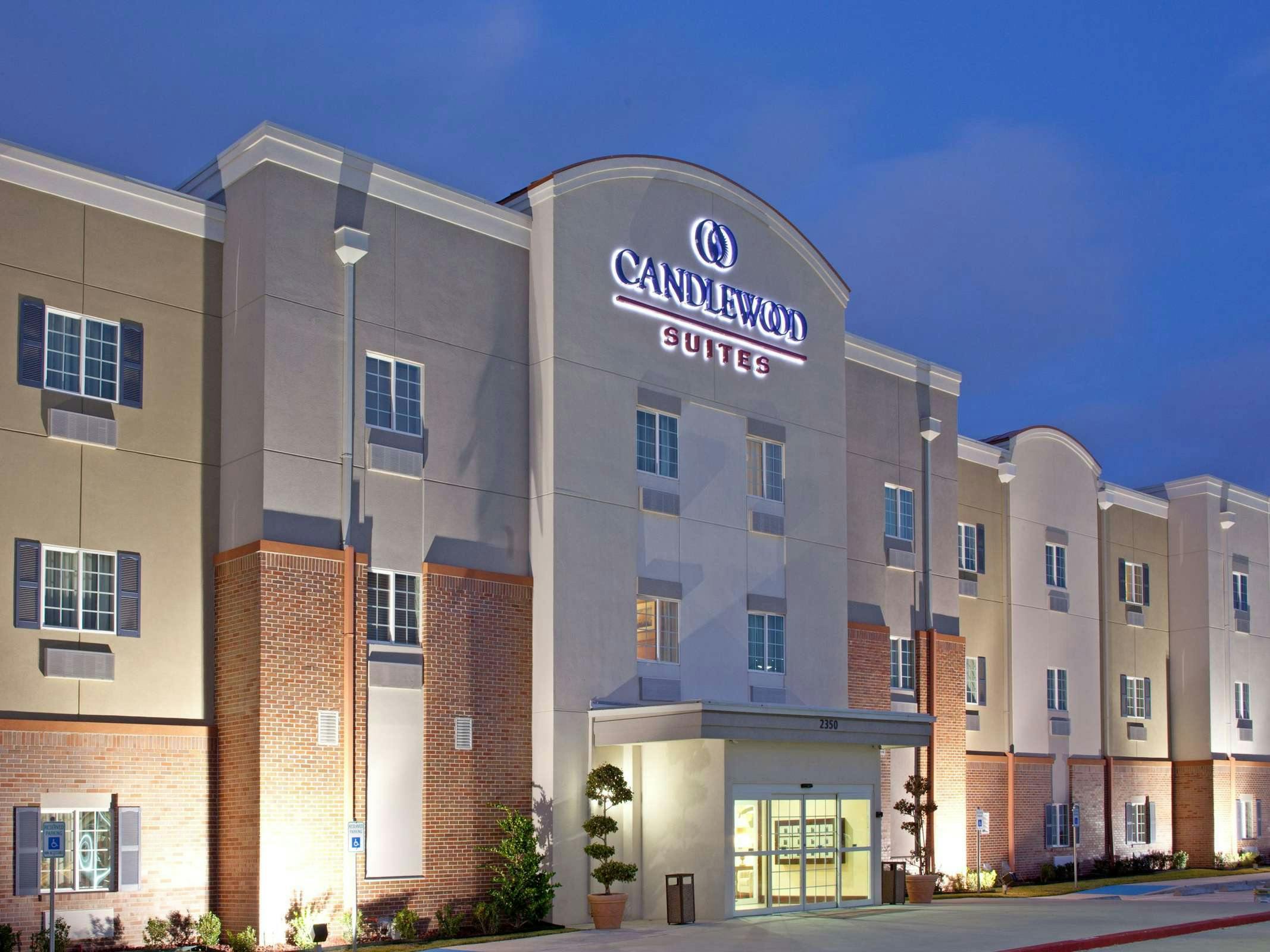 Candlewood Suites League City