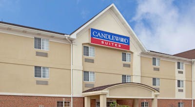 Candlewood Suites South Bend Airport