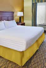 Hotel Holiday Inn Express Hotel & Suites Belleville photo 2