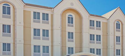 Candlewood Suites Santa Maria