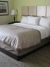Hotel Candlewood Suites Sioux Falls photo 1