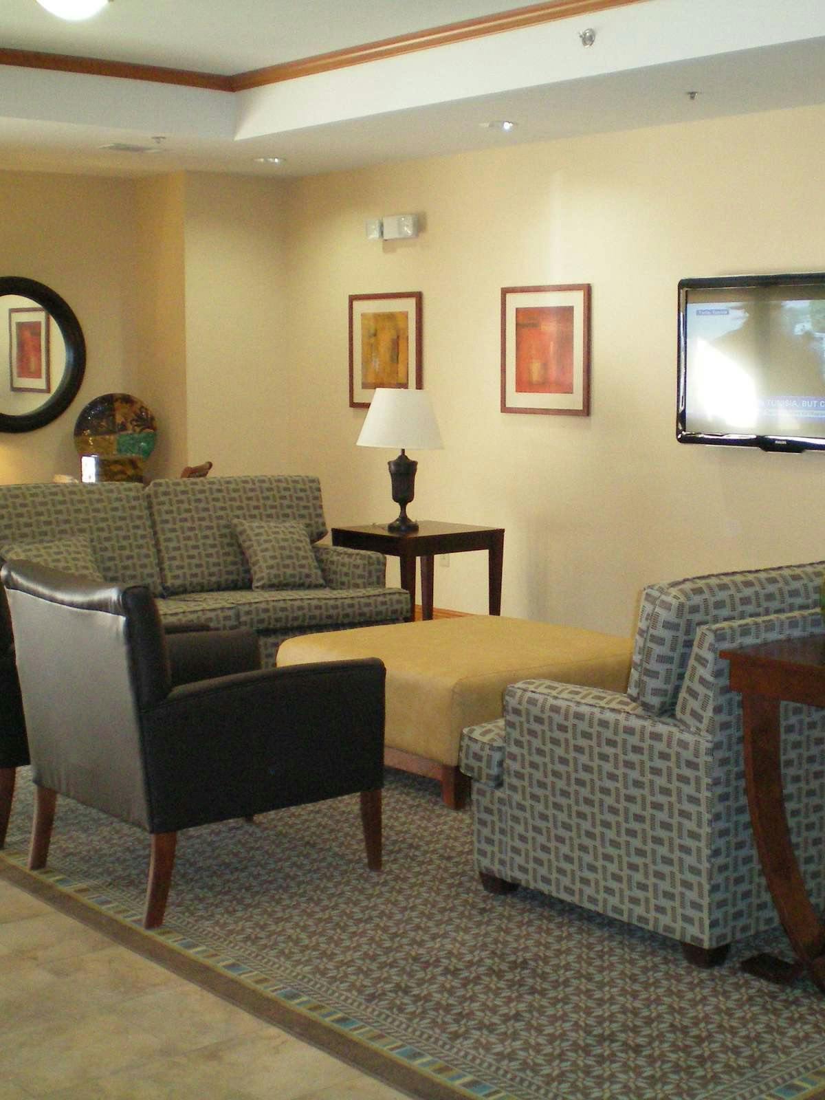 Hotel Candlewood Suites Slidell Northshore photo 3