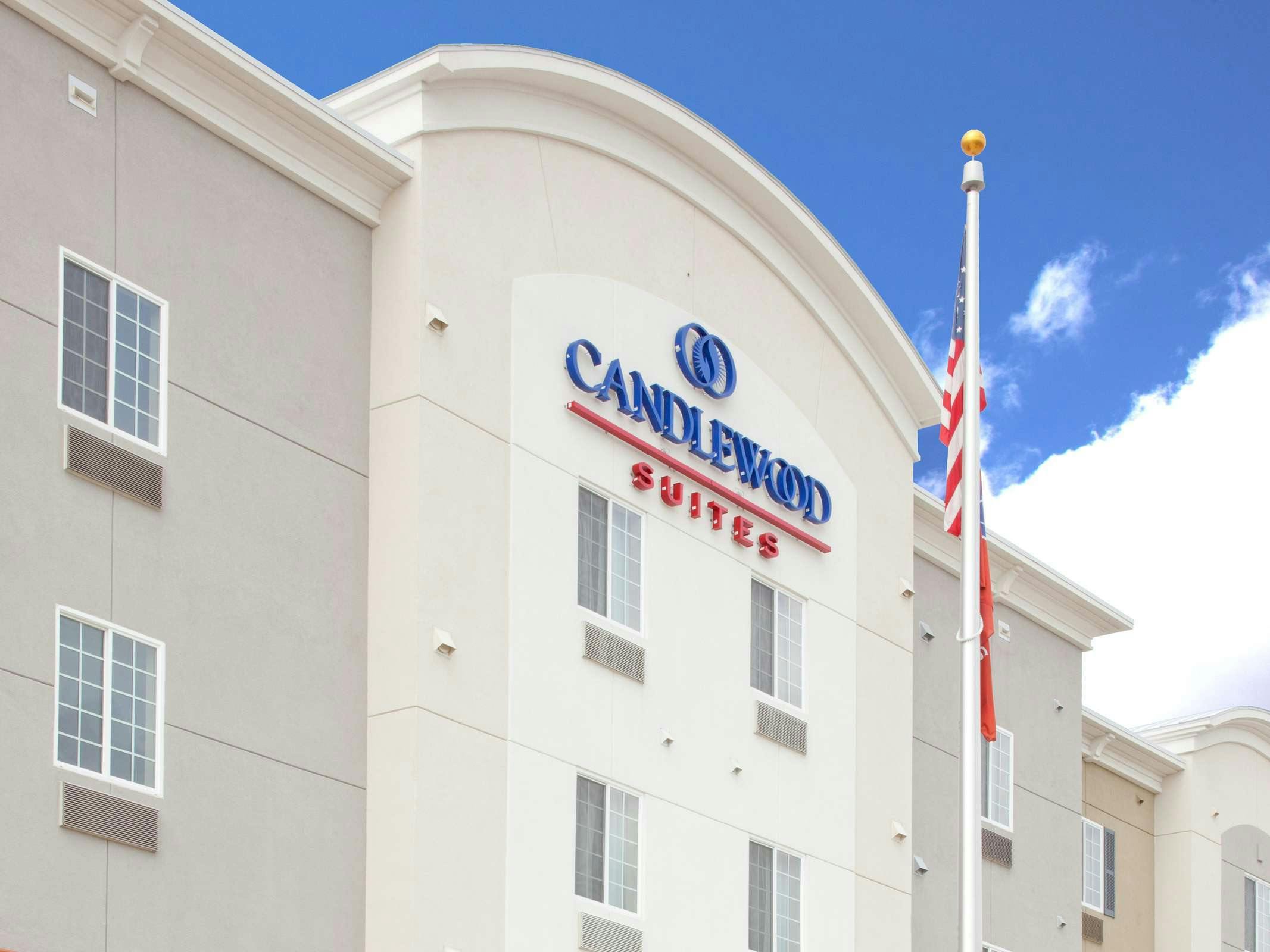 Candlewood Suites Houston East