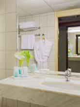 Hotel Crowne Plaza Bucharest photo 3