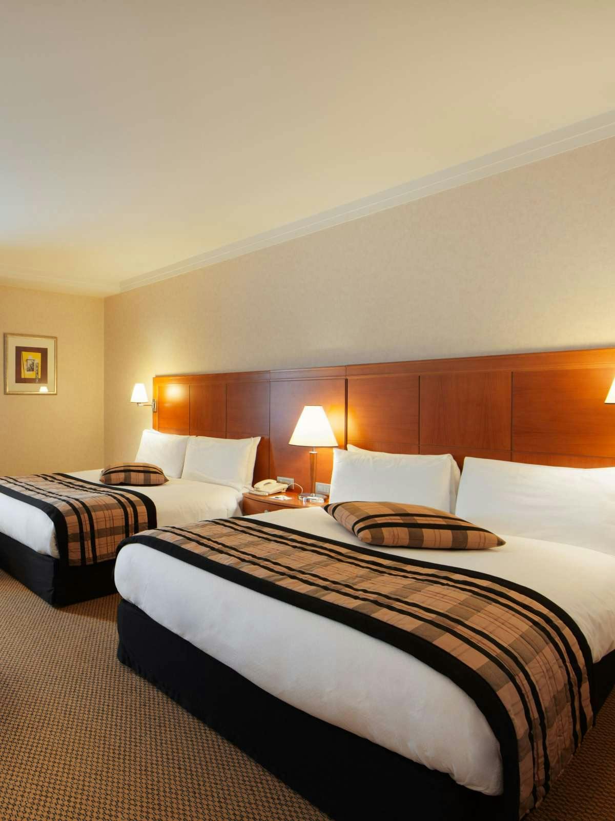 Hotel Crowne Plaza Brussels Airport photo 1